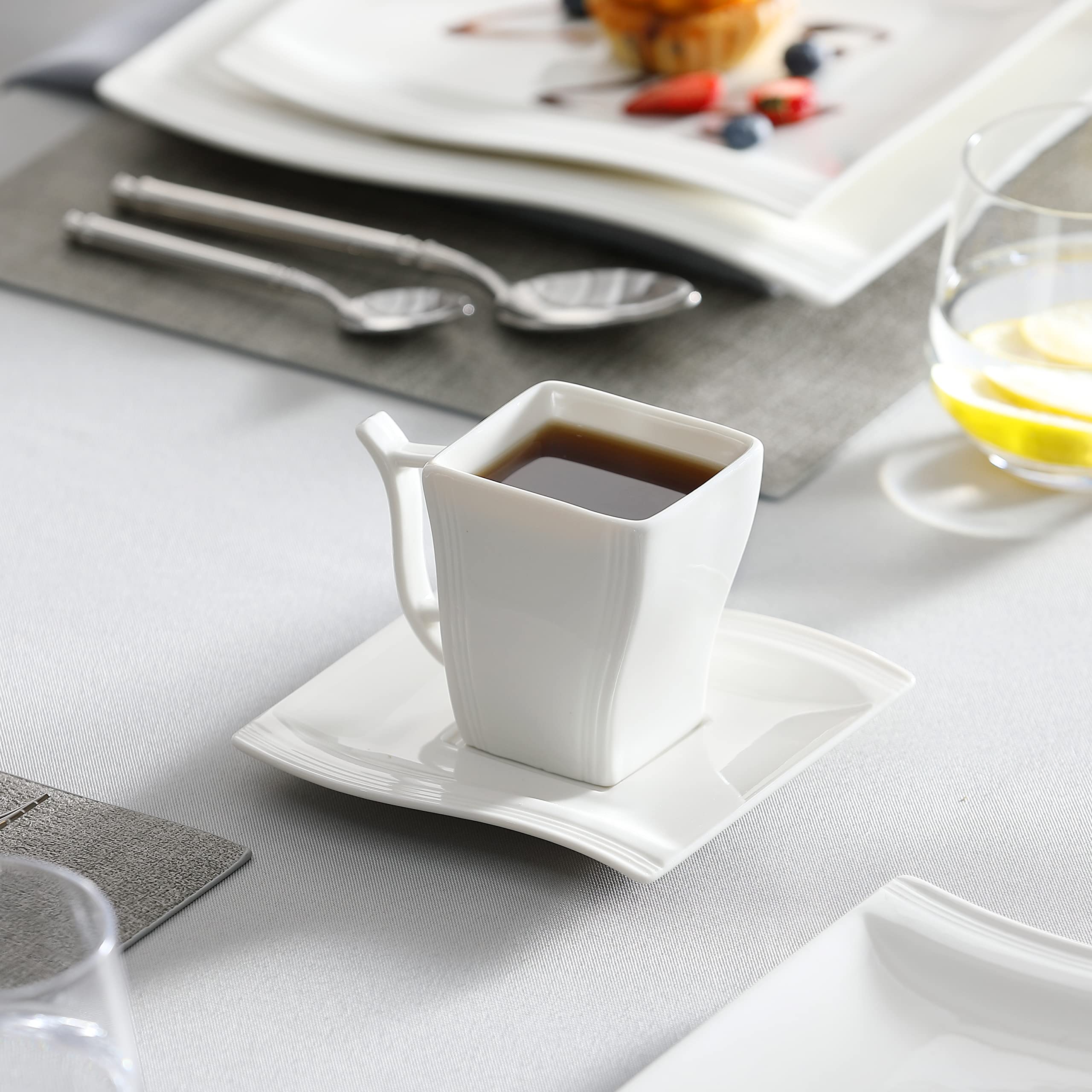 MALACASA 30-Piece Ivory White Porcelain Dinnerware Set - Square Plates & Bowls for 6, Modern Dish Set, Microwave & Dishwasher Safe Kitchen Dishware (Flora Series) - Perfect for Family Dinners, Restaurants, and Special Occasions