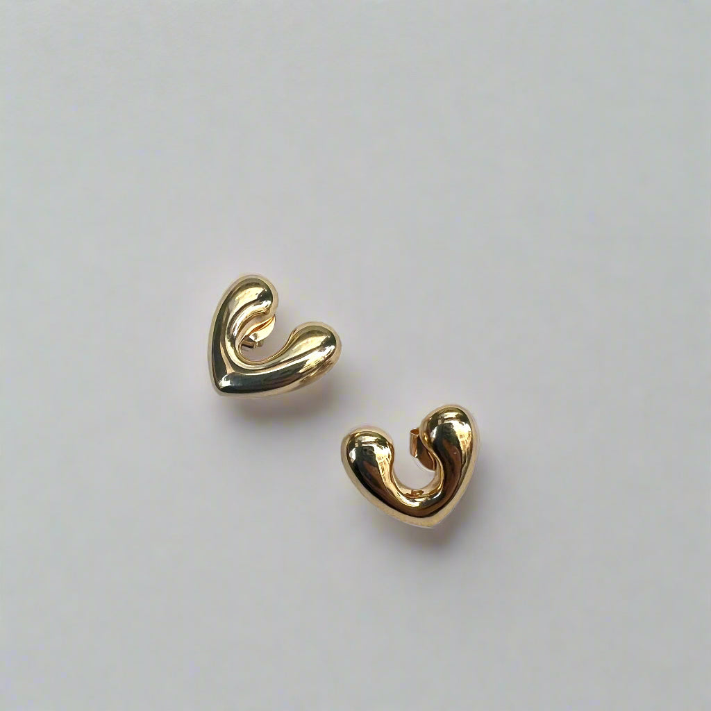 Open Heart Earrings Small Gold - Dainty Gold Heart Stud Earrings for Women, Perfect for Valentine's Day Gifts, Anniversary, or Everyday Wear