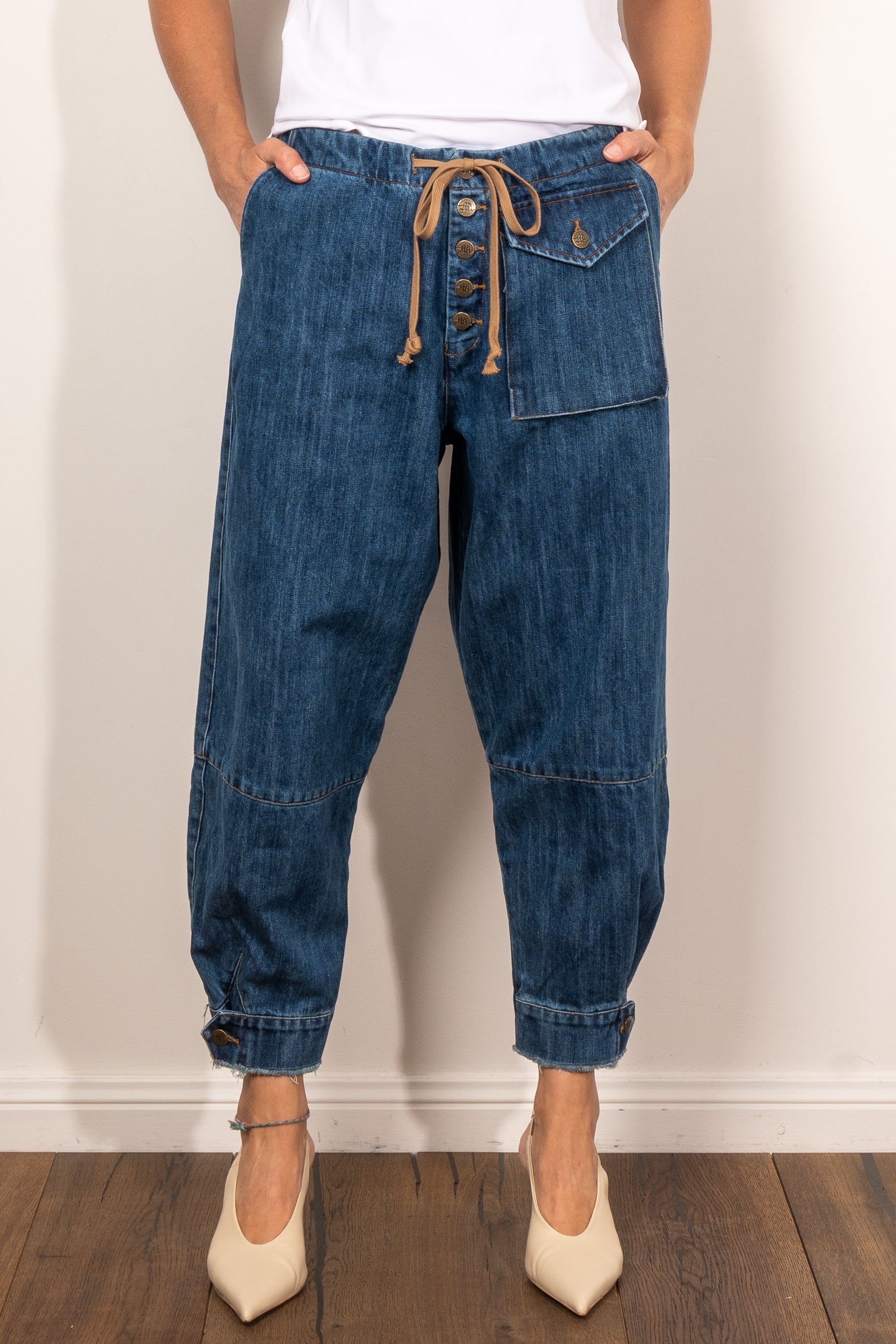 M.A. Dainty Trucker Jean - Women's High Waisted Distressed Denim Jeans for Casual Wear & Street Style Outfits
