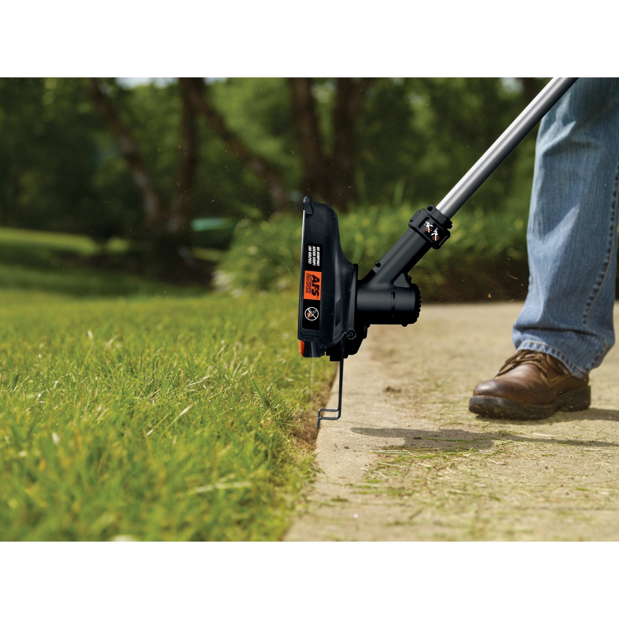 40V MAX* 13-Inch 2-in-1 Cordless String Trimmer and Edger with POWERCOMMAND™ Kit - Perfect for Lawn Care, Yard Maintenance, and Professional Landscaping