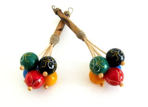 Jive Wooden Maracas - Hand Painted Musical Shaker Instrument for Adults & Kids - Perfect for Parties, Classroom Music Lessons & Latin Dance Performances (Pair)