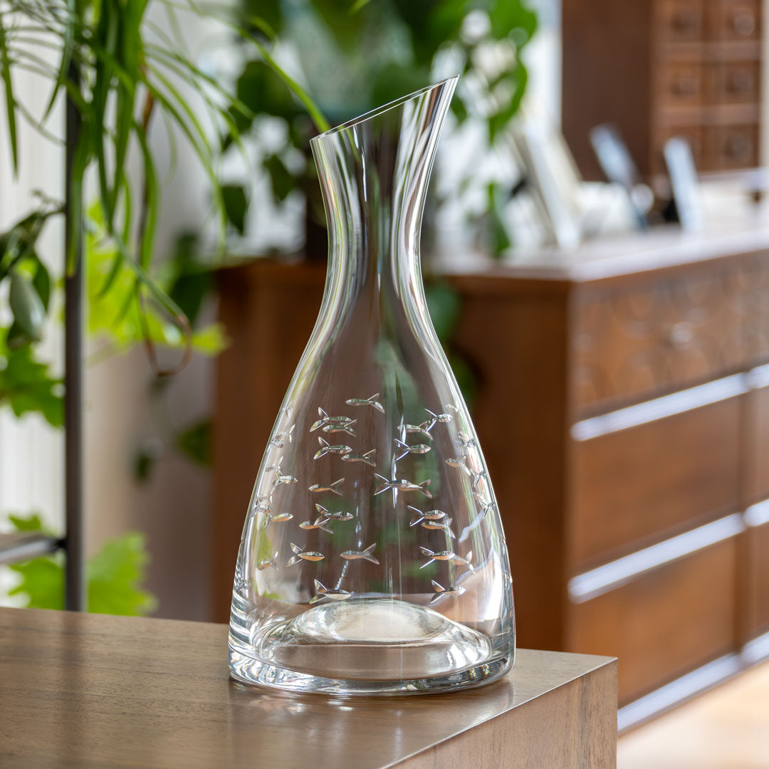 Premium 37.25oz Glass Wine Carafe with Elegant Fish Design - Perfect for Dinner Parties, Restaurants & Home Entertaining