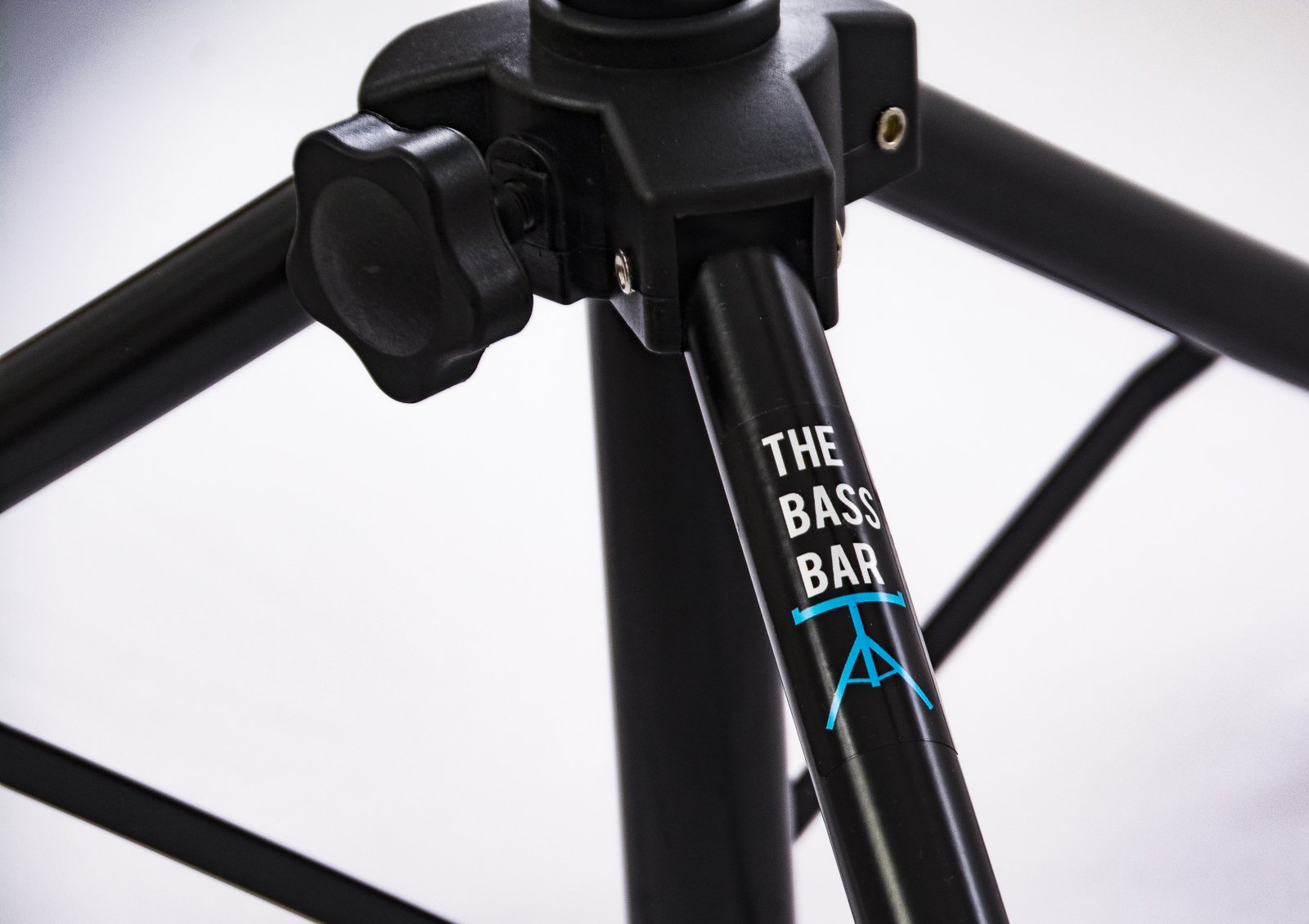 Premium Bass Bar for Home & Studio - High-Quality Sound Enhancer for Musicians & Audiophiles | Perfect for Recording, Practice & Live Performances