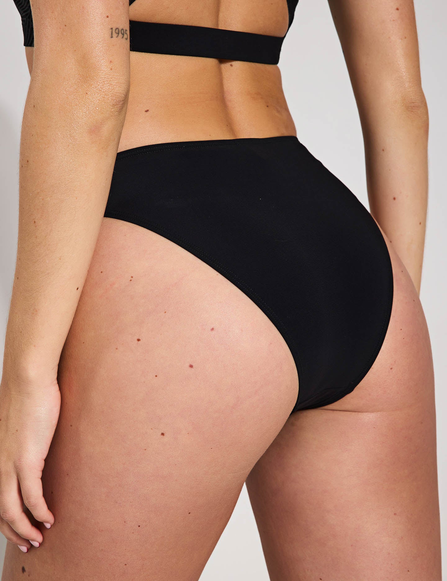 Lanelux Y Back Bikini Swimsuit - Sexy Black Two Piece Bathing Suit for Women | Perfect for Beach Vacations, Pool Parties & Summer Getaways