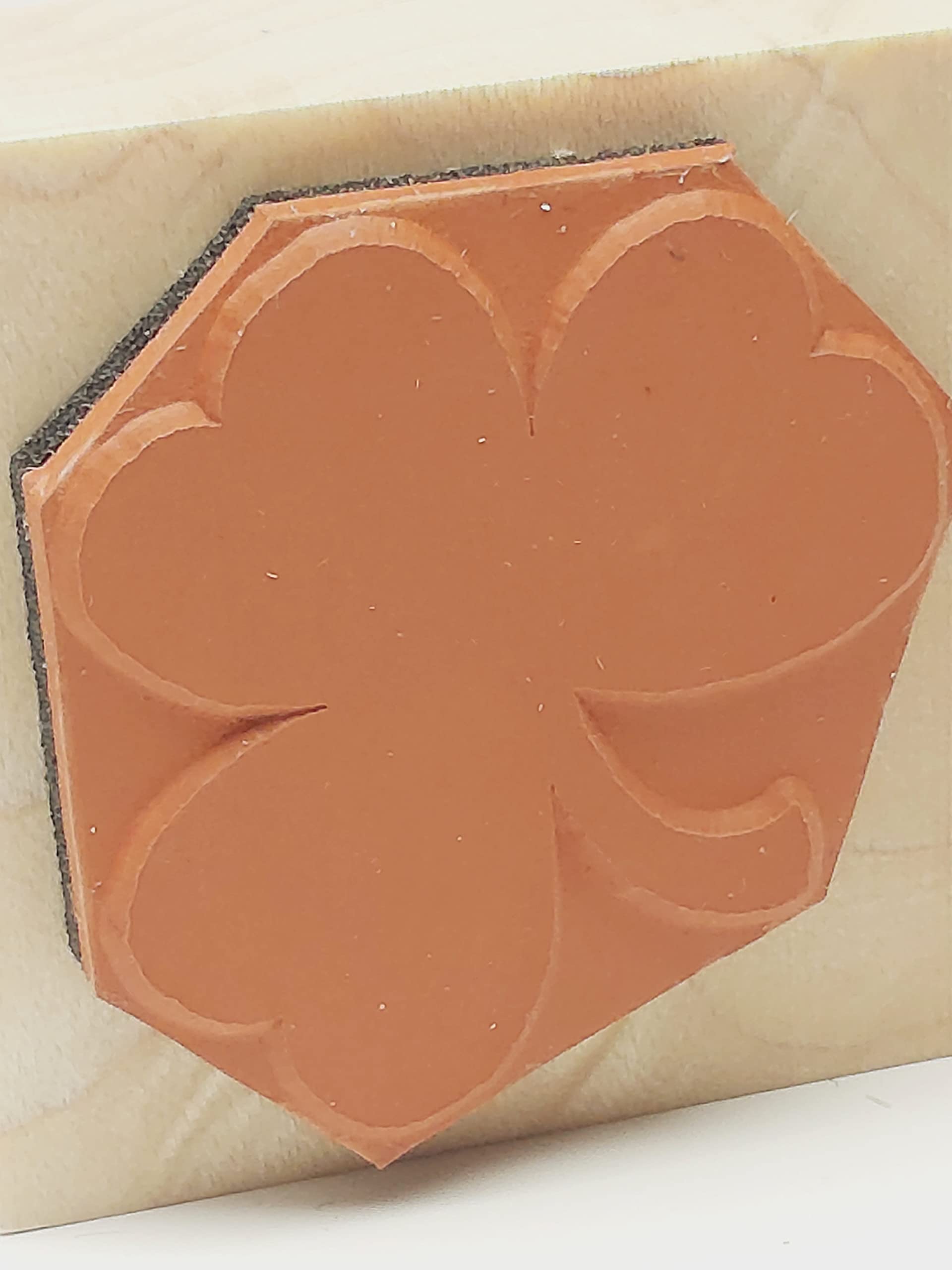 Shamrock Rubber Stamp ST 515a - Self-Inking Stamp for St. Patrick's Day Crafts, DIY Scrapbooking & Office Use - Green Clover Design for Cards, Envelopes & Gift Wrapping