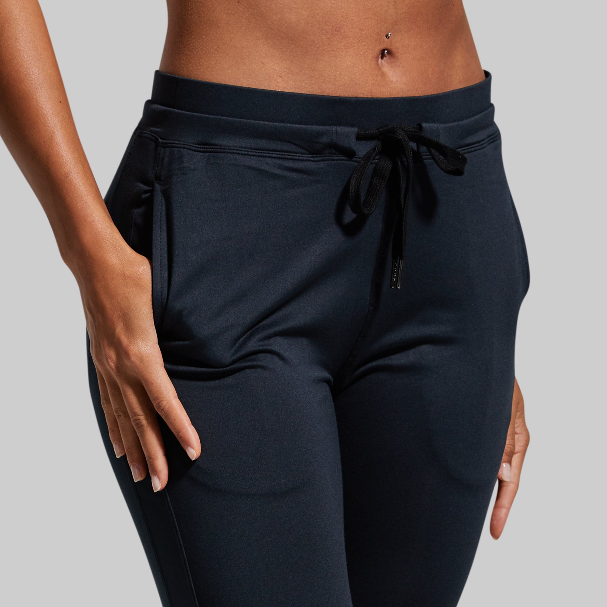 Women's Comfortable Athleisure Jogger Pants - Soft Lounge Pants for Yoga, Running & Relaxation (Black) - Perfect for Workout Recovery & Casual Wear