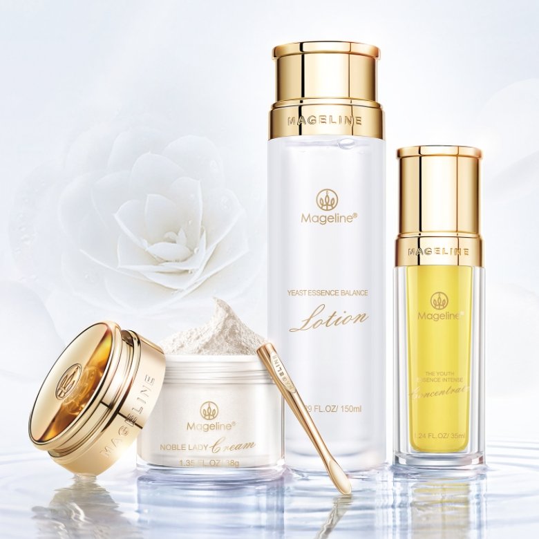 Mageline 3-Step Skincare Set for a Fresh, Makeup-Free Look - Perfect for Daily Cleansing, Toning & Hydrating