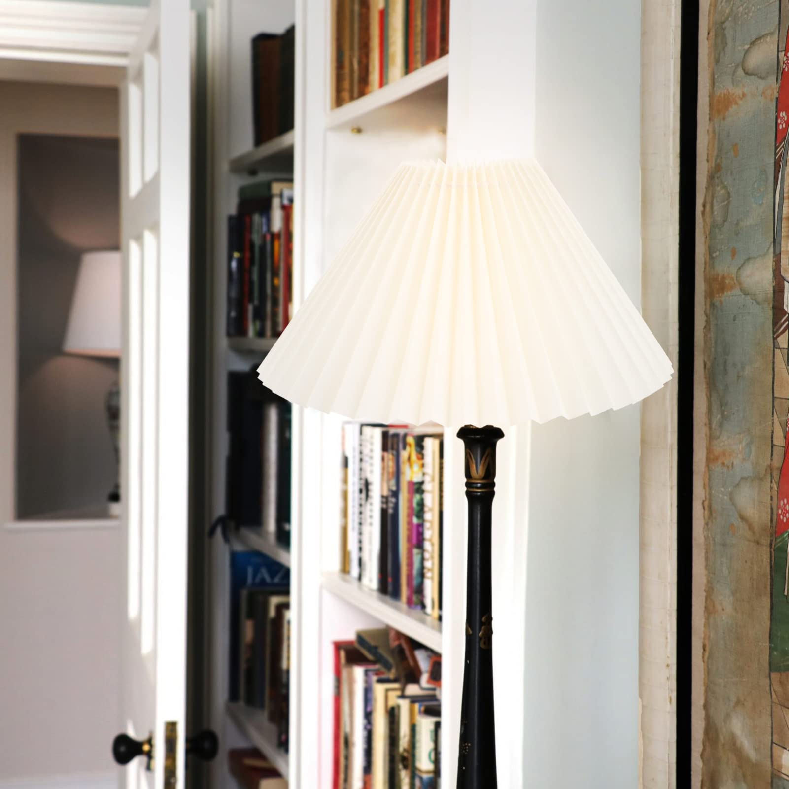 Beaupretty Pleated Lamp Shade - Clip-On E27 Desk Lamp Cover, Chandelier & Floor Light Protector Replacement - Soft Yellow Beige Fabric Shade for Home Office & Bedroom Lighting