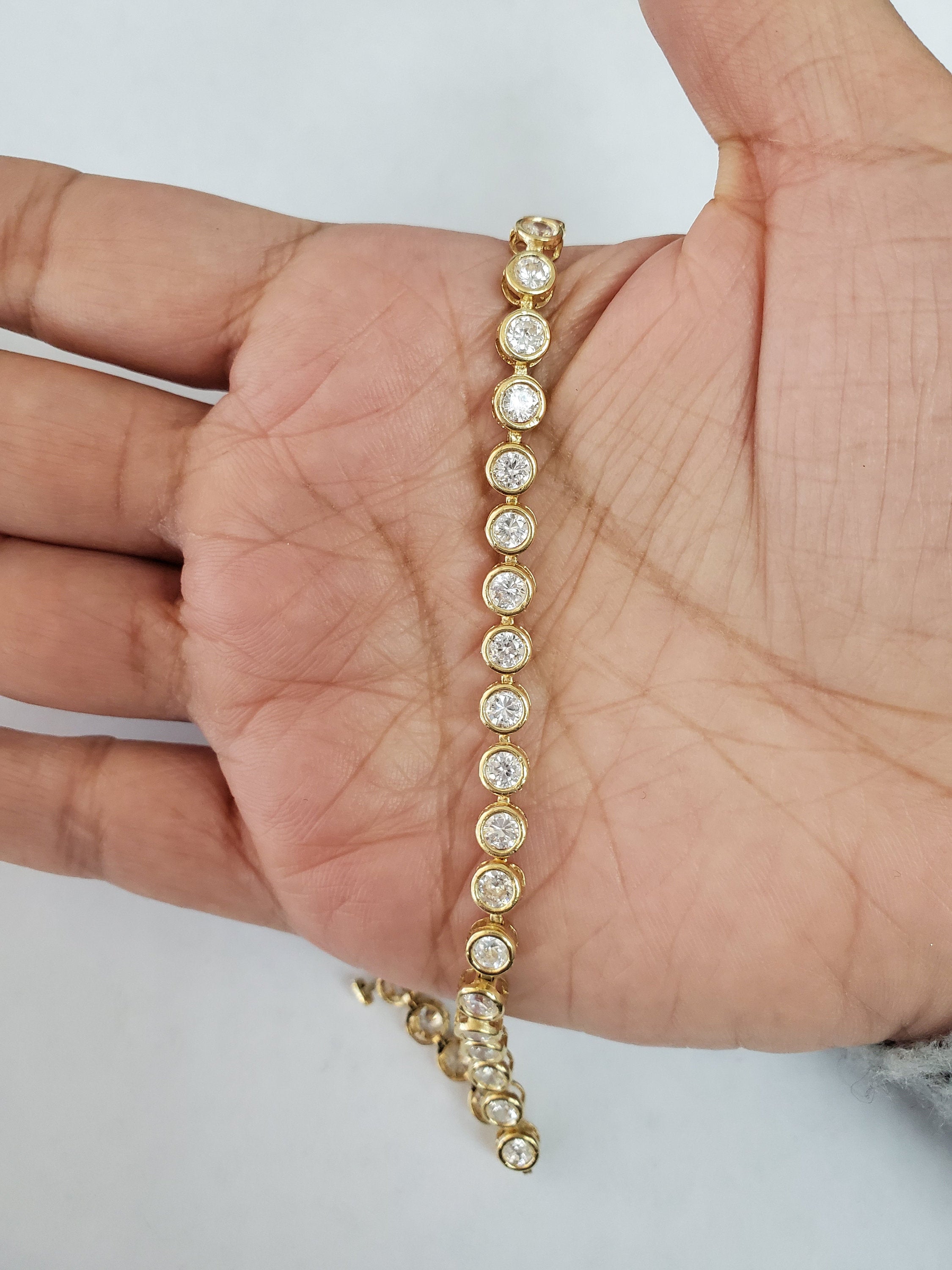 14K White or Yellow Gold Cubic Zirconia Tennis Bracelet - Elegant Bezel Setting for Women's Jewelry Collection | Perfect for Weddings, Parties & Special Occasions