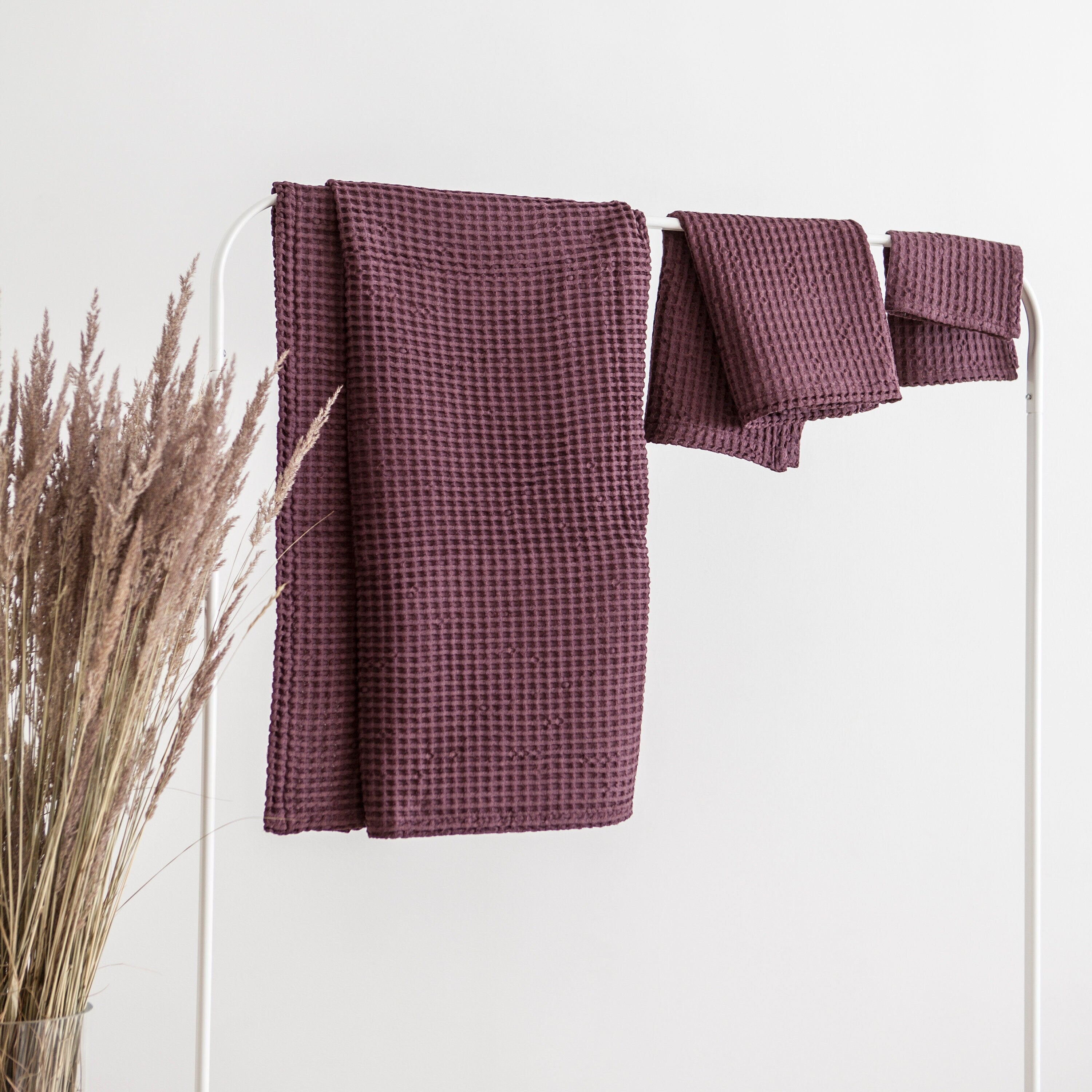 Premium Red Wine Waffle Towel Set (3-Piece) - Ultra Absorbent & Quick Dry Bath Towels for Spa, Gym & Luxury Home Use