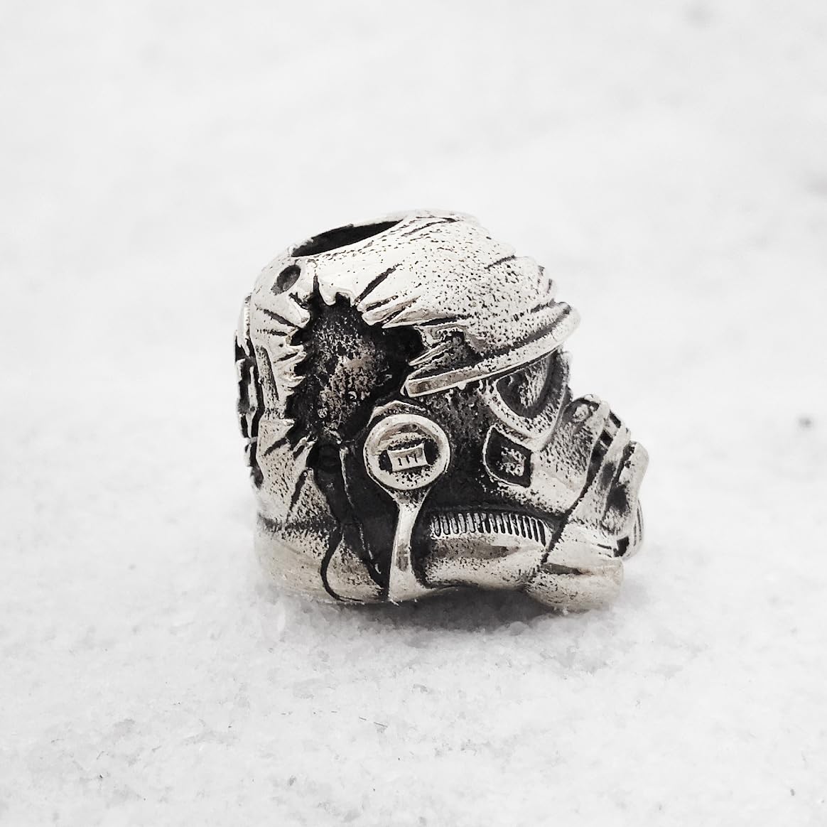 EDC Paracord Bead Charm - DIY Metal Lanyard Bead for Knives & Survival Gear (Stormtrooper Skull Silver) - Camping & Outdoor Use