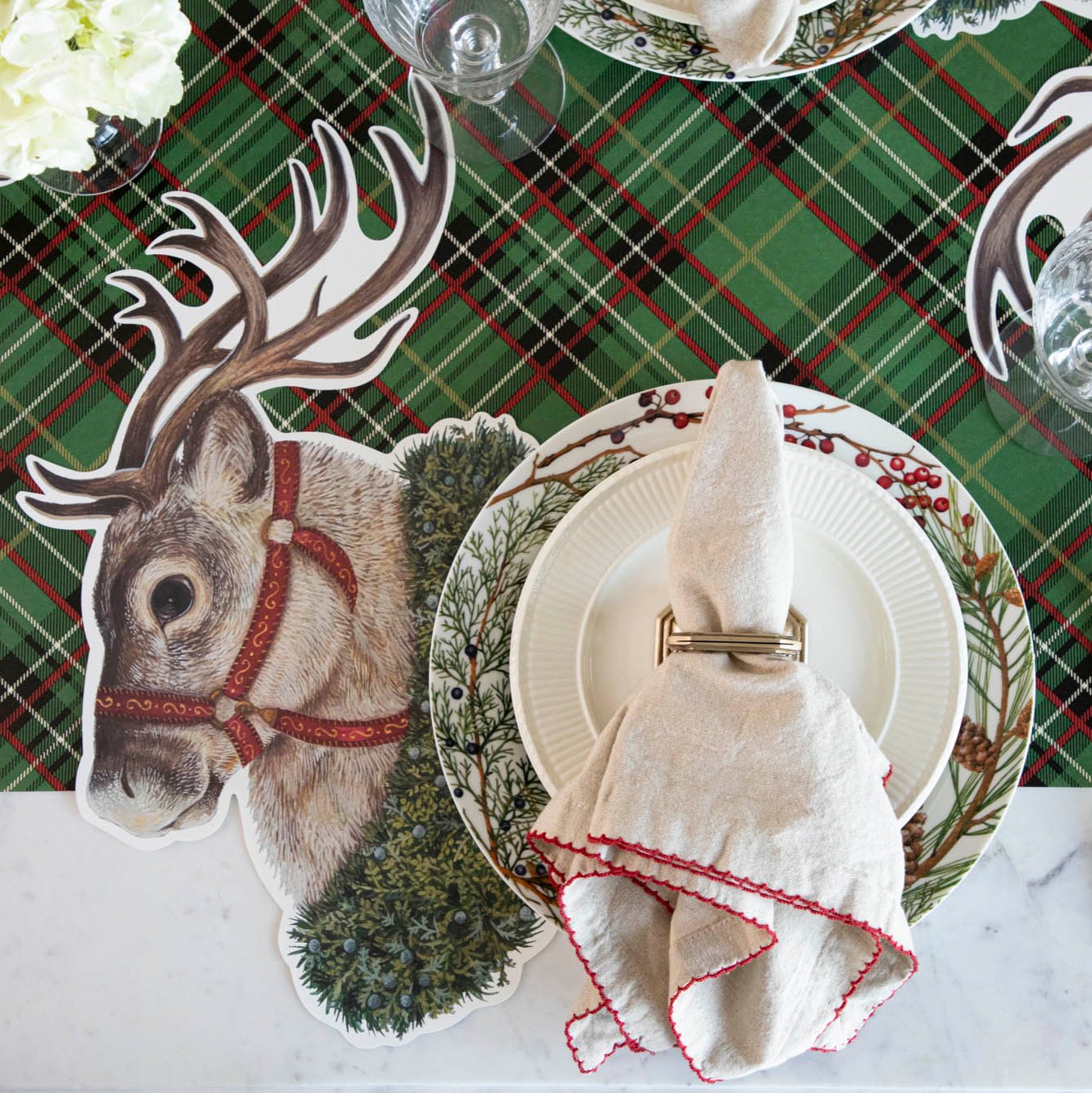Christmas Reindeer Die-Cut Placemats - Set of 4 Holiday Table Mats for Festive Dining, Party Decor, and Seasonal Home Decoration