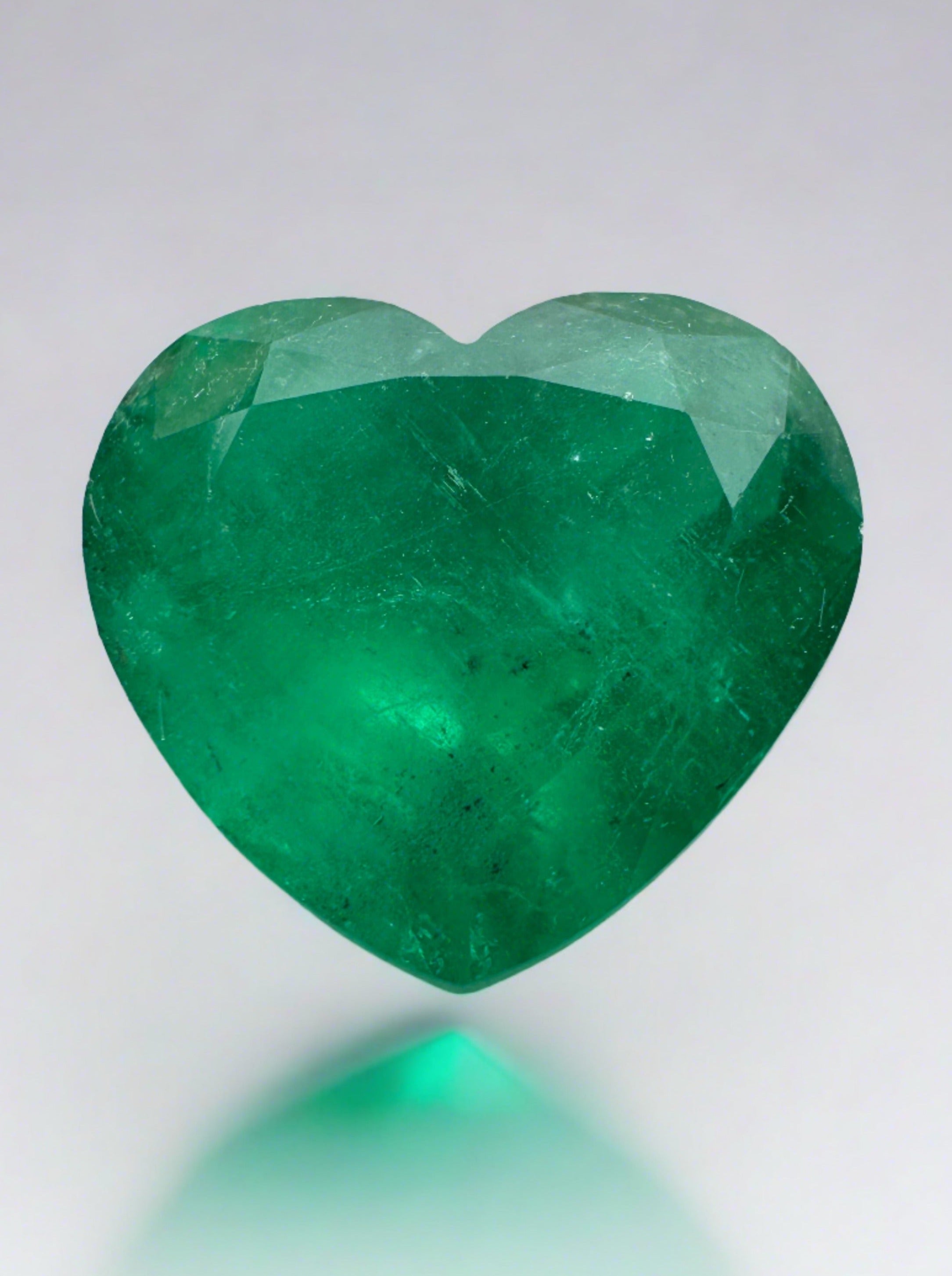 7.68 Carat 12x13.5mm Natural Colombian Emerald Heart Cut Loose Gemstone - Forest Green Color for Jewelry Making, Engagement Rings & Collector's Items