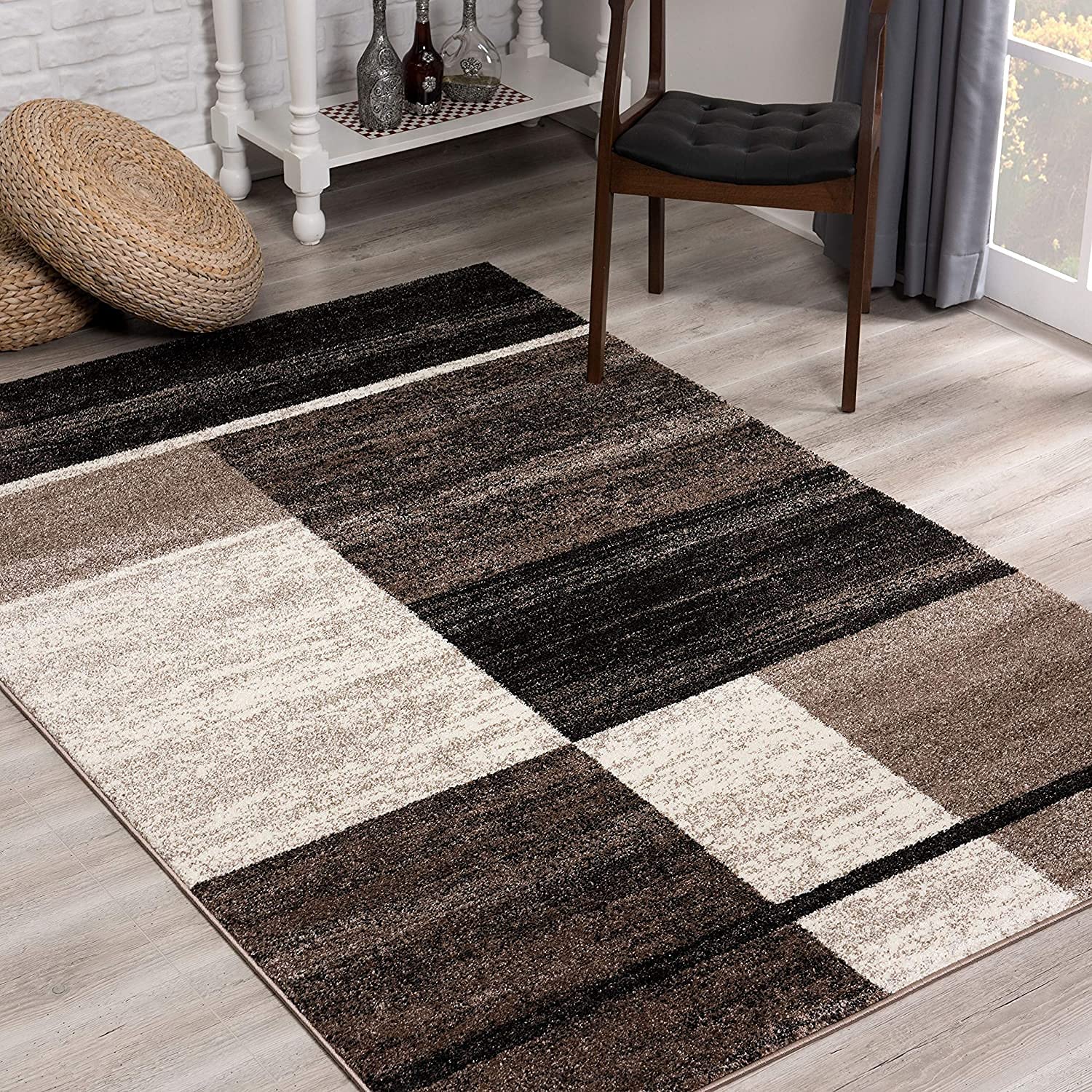 HomeRoots 100% Twisted Polyester 8x11 Inch Brown & Beige Abstract Blocks Area Rug - Soft Modern Floor Covering for Living Room, Bedroom & Office Decor
