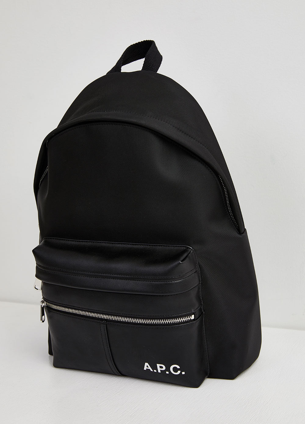APC Camden Backpack for Men & Women - Large Capacity Waterproof Travel Backpack - Durable Laptop Backpack for Work, School, Hiking & Outdoor Adventures (Black, One Size)