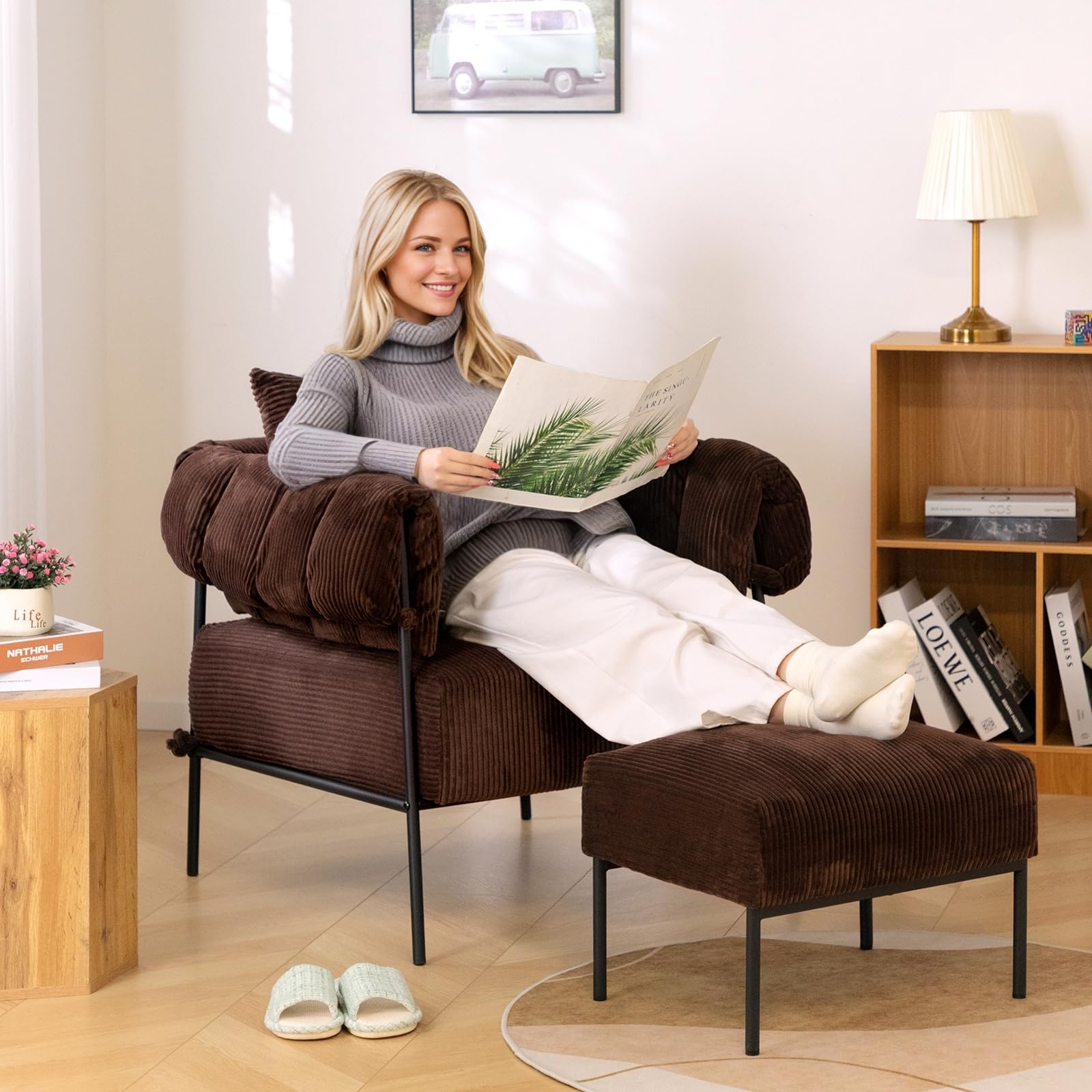 HollyHOME Modern Velvet Accent Chair with Ottoman - Plush Upholstered Reading Armchair & Footstool Set, Large Comfy Lounge Chair for Living Room, Bedroom, Office - Perfect for Relaxing, Reading & Coffee Time
