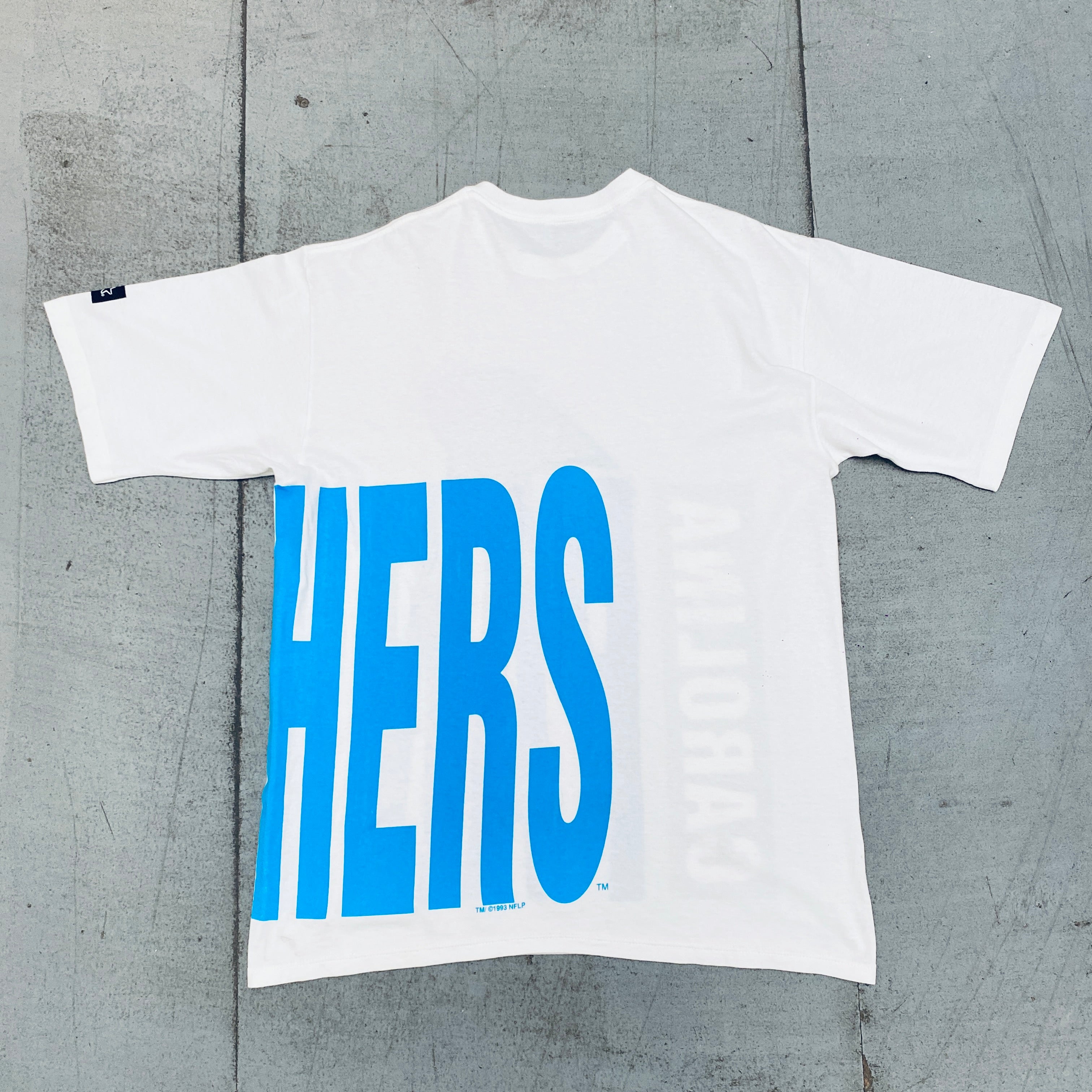 Carolina Panthers 1993 Vintage Team Announce All Over Spellout Starter T-Shirt (Large) - Perfect for Game Day, Fan Events, and Retro Sports Fashion