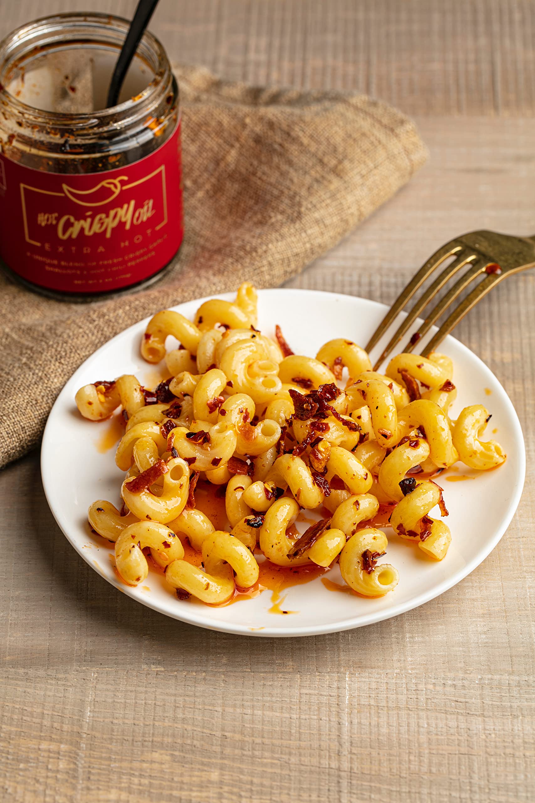 Crispy Garlic Chili Oil - Spicy Hot Sauce with Fried Shallots & Chili Peppers | Perfect for Noodles, Dumplings & Asian Cuisine