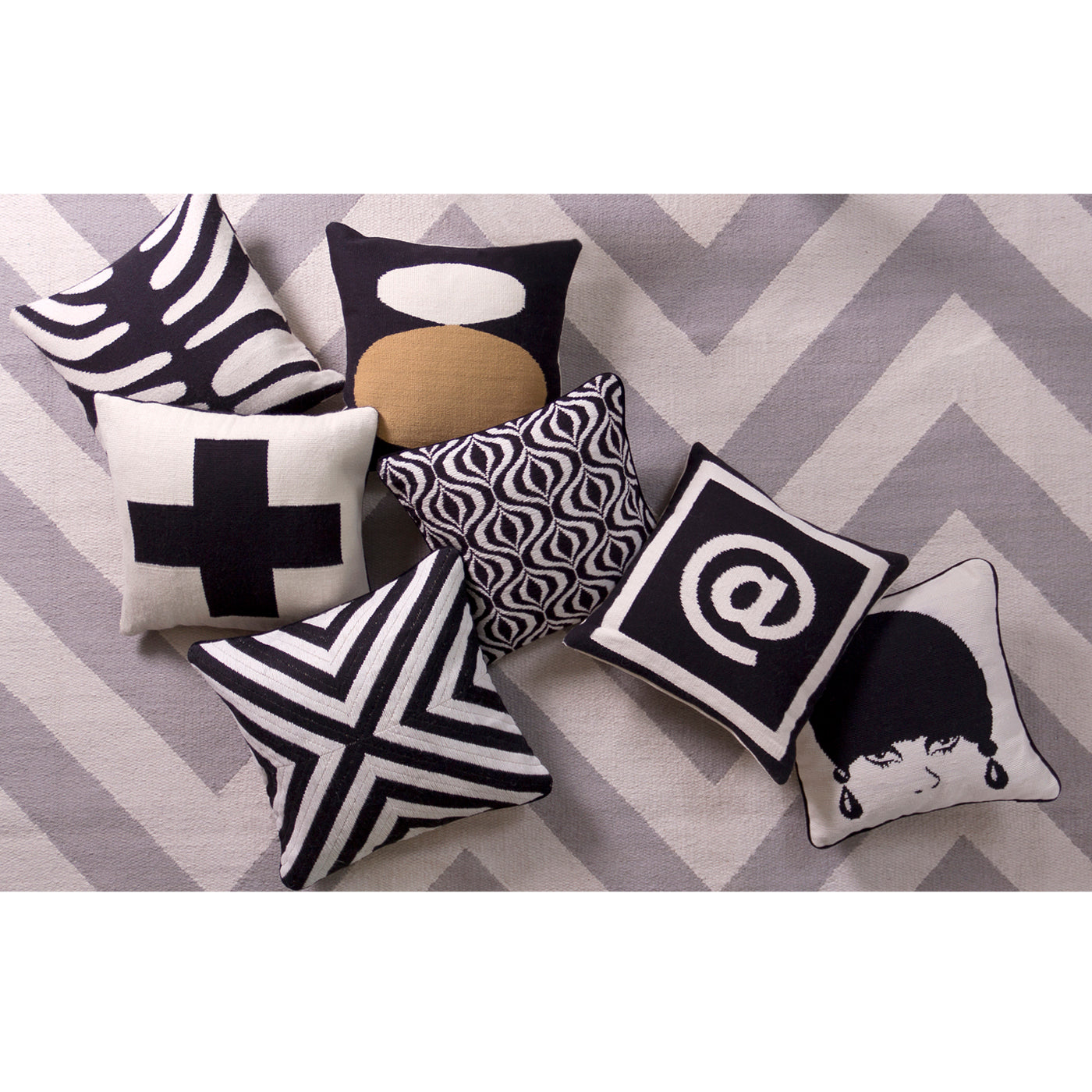 Reversible Letter Throw Pillow - Soft & Stylish Decorative Cushion for Sofa, Bed, Dorm - Perfect for Home Decor, Living Room, Bedroom, Gifts