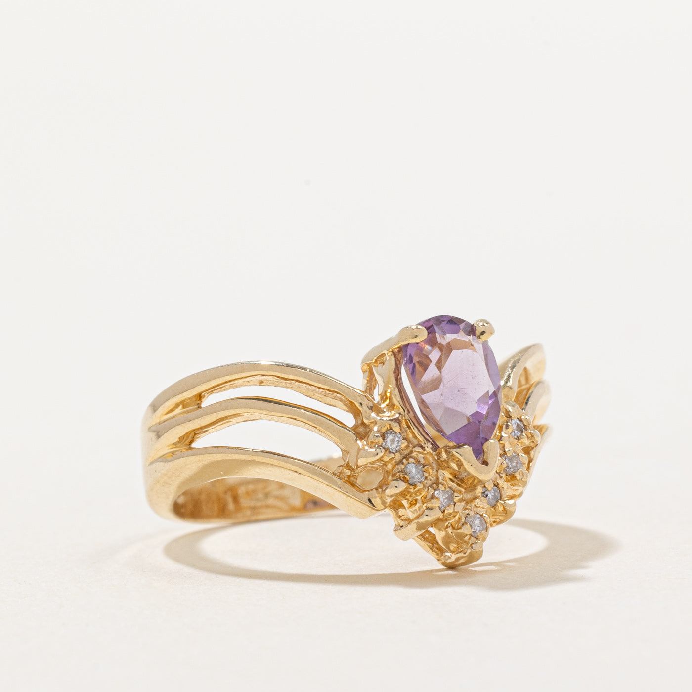Amethyst & Diamond Chevron Ring - 0.60ct Amethyst & 0.04ctw Diamond - Size 6.25 - Elegant Purple Gemstone Jewelry for Women - Perfect for Weddings, Anniversaries & Special Occasions