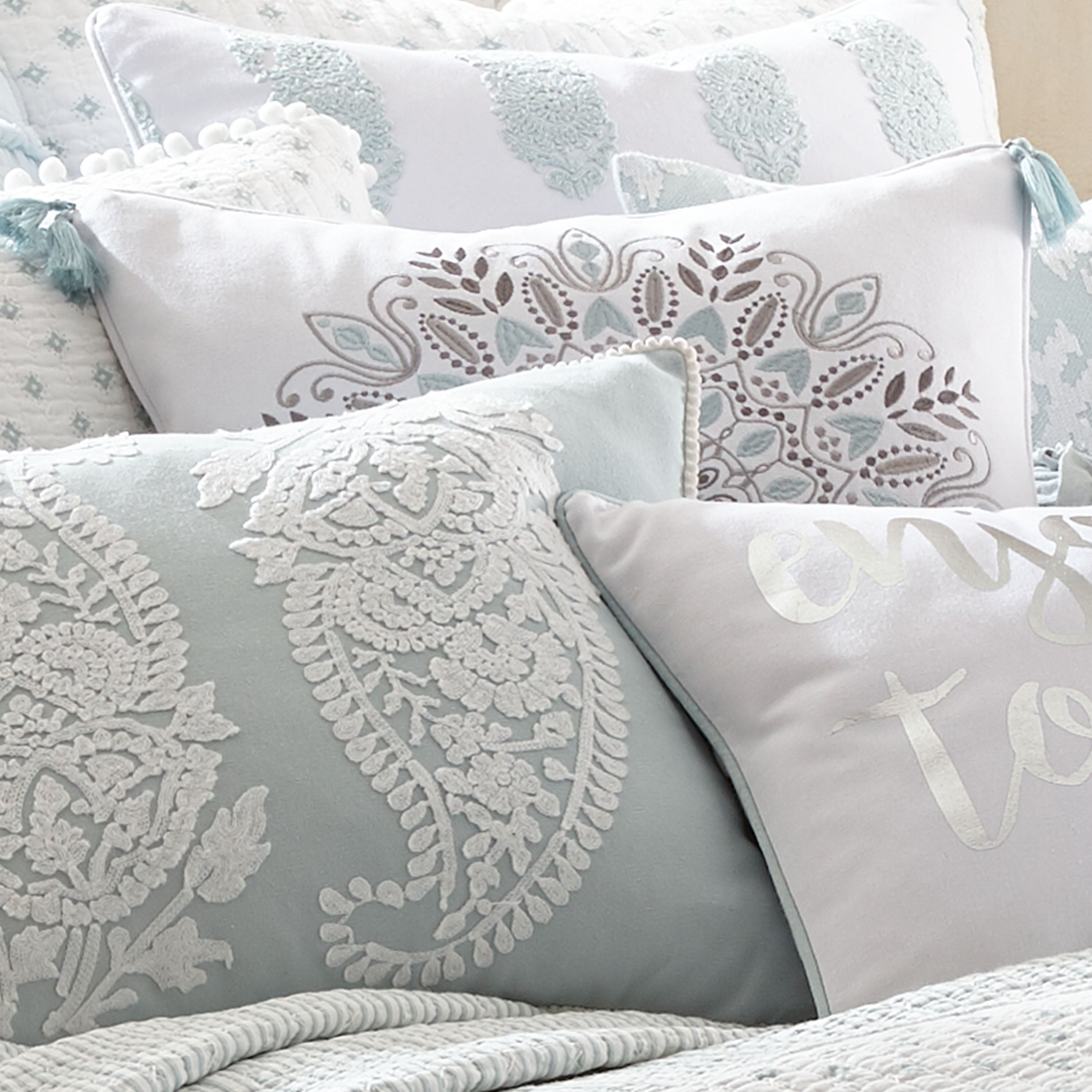 Elegant Embroidered Medallion Tassel Throw Pillow - Boho Chic Home Decor for Living Room, Bedroom & Sofa