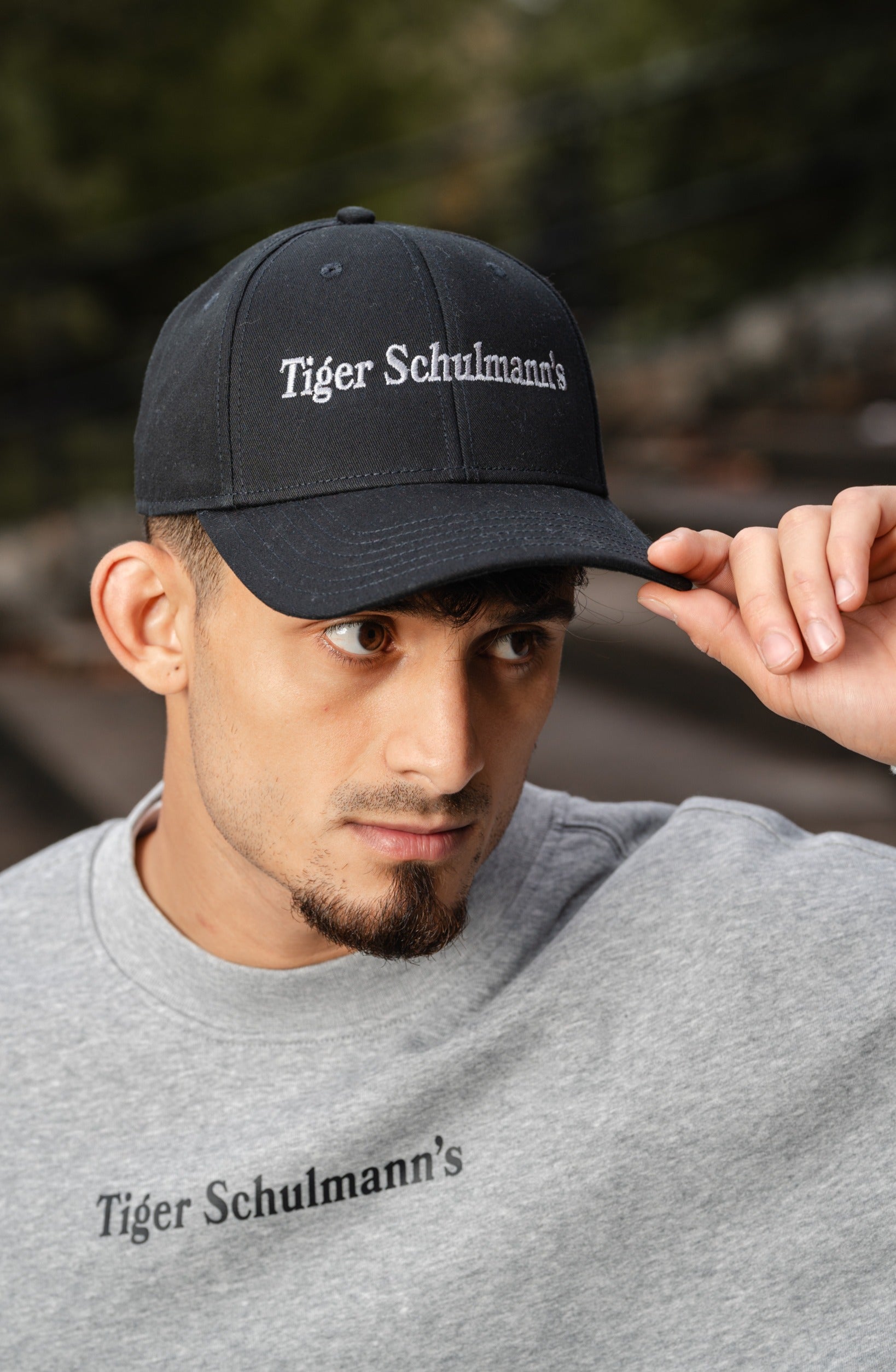 Momentum Icon Cap - Black Adjustable Baseball Hat for Men & Women - Perfect for Running, Hiking, and Outdoor Activities