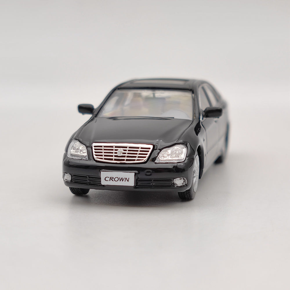 1:64 Toyota Crown 12th Diecast Model Car - Collectible Toy Vehicle in Black & White - Perfect for Display, Gifts, and Diecast Car Collections