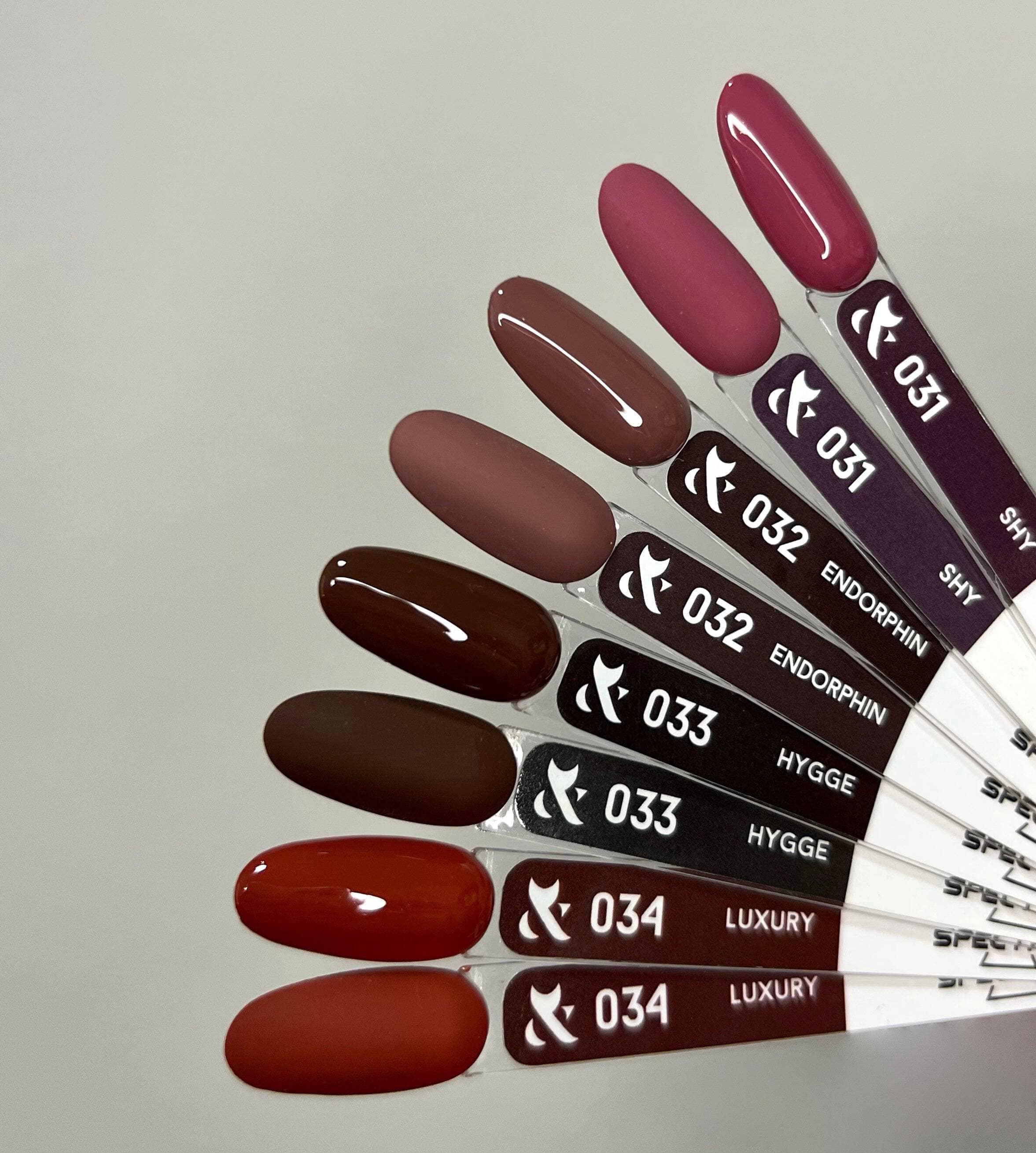 F.O.X Spectrum 033 Nail Polish - 14ml Long Lasting Gel Polish for Manicures & Pedicures - Perfect for Salon, Home Use & Special Occasions