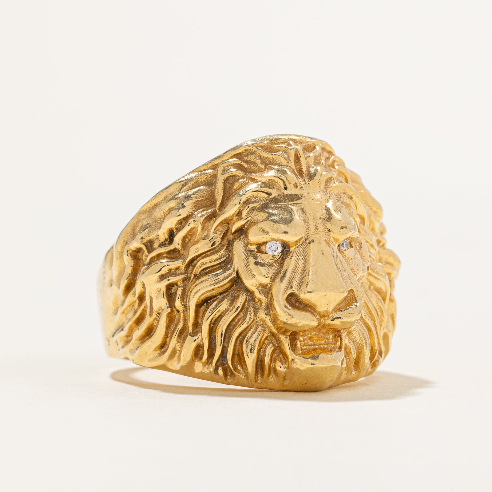 0.01ctw Diamond Lion Head Ring for Men - Size 11 | Elegant & Durable Jewelry for Gifts, Weddings & Special Occasions