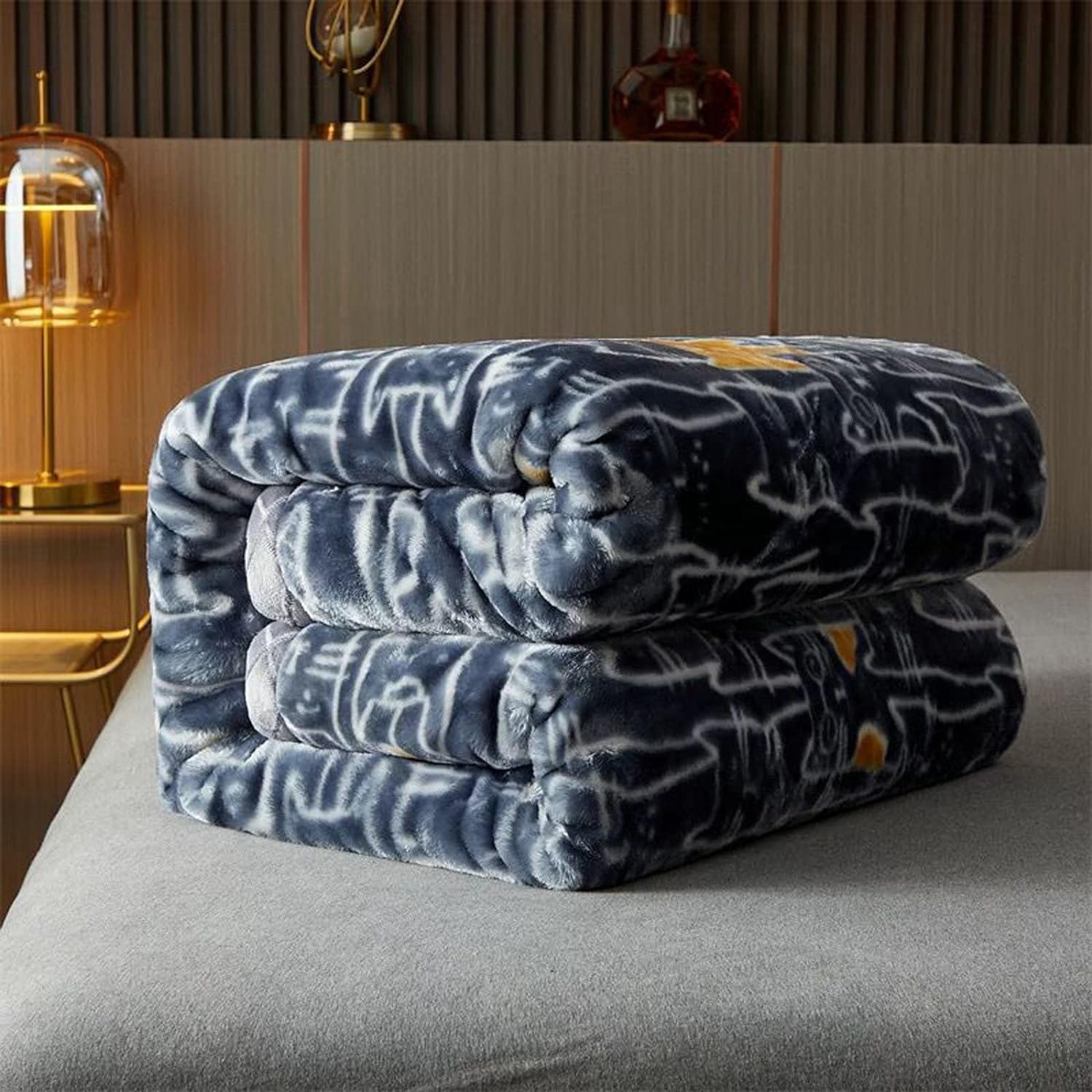 LGYKUMEG 9 Lbs Heavy Winter Fleece Plush Blanket 79