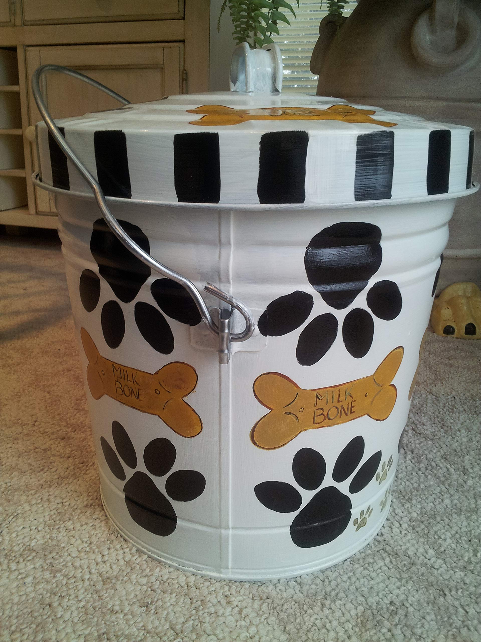 6 Gallon Hand Painted Decorative Trash Can - Elegant Waste Bin for Kitchen, Bathroom & Office - Eco-Friendly Garbage Can with Lid - Perfect for Home Decor & Waste Management