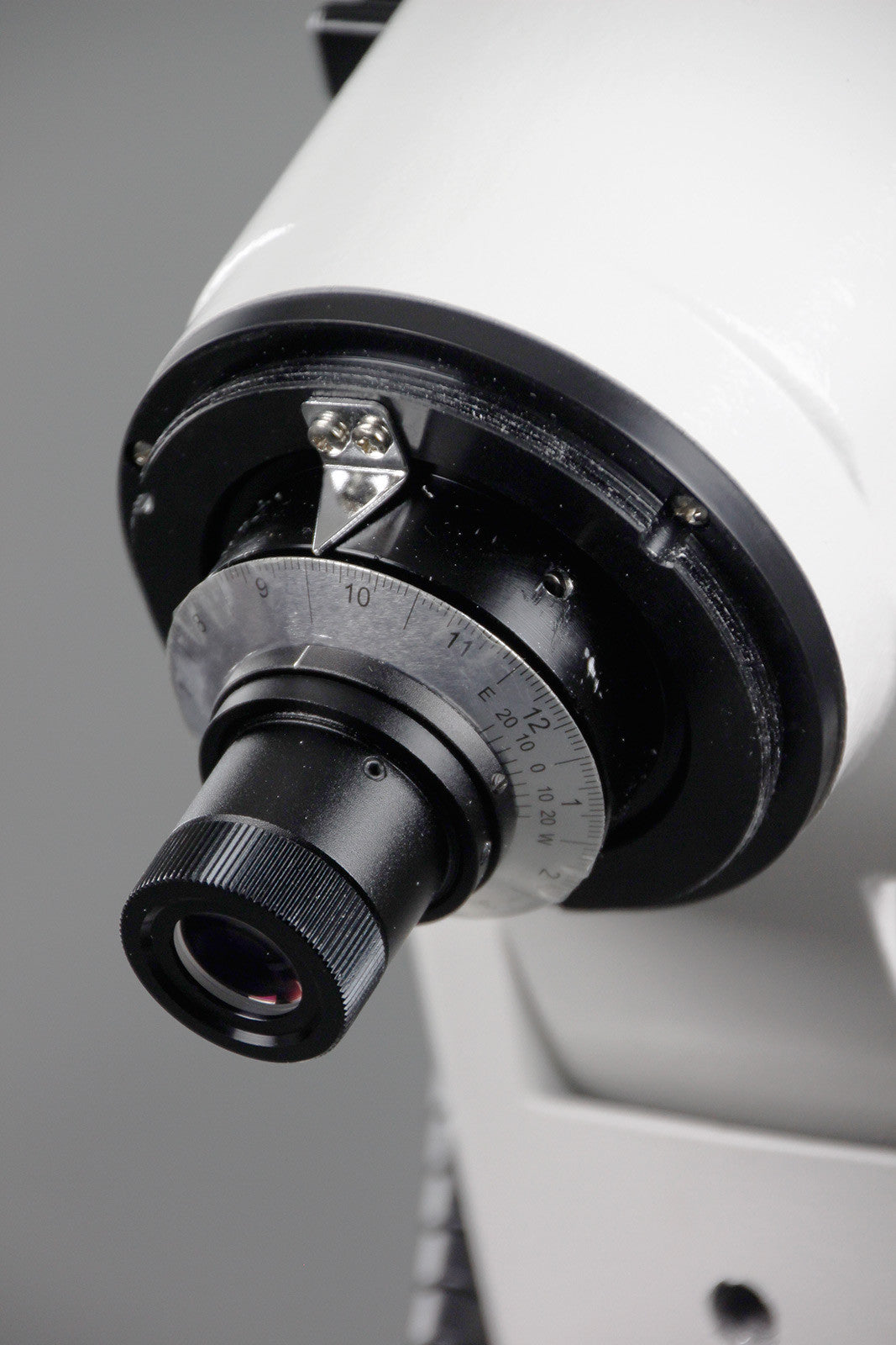 Sky Watcher EQ6 Equatorial GoTo Telescope Mount S30100 - Professional Astronomy Equipment for Stargazing & Astrophotography - Perfect for Backyard Observing and Deep Space Exploration