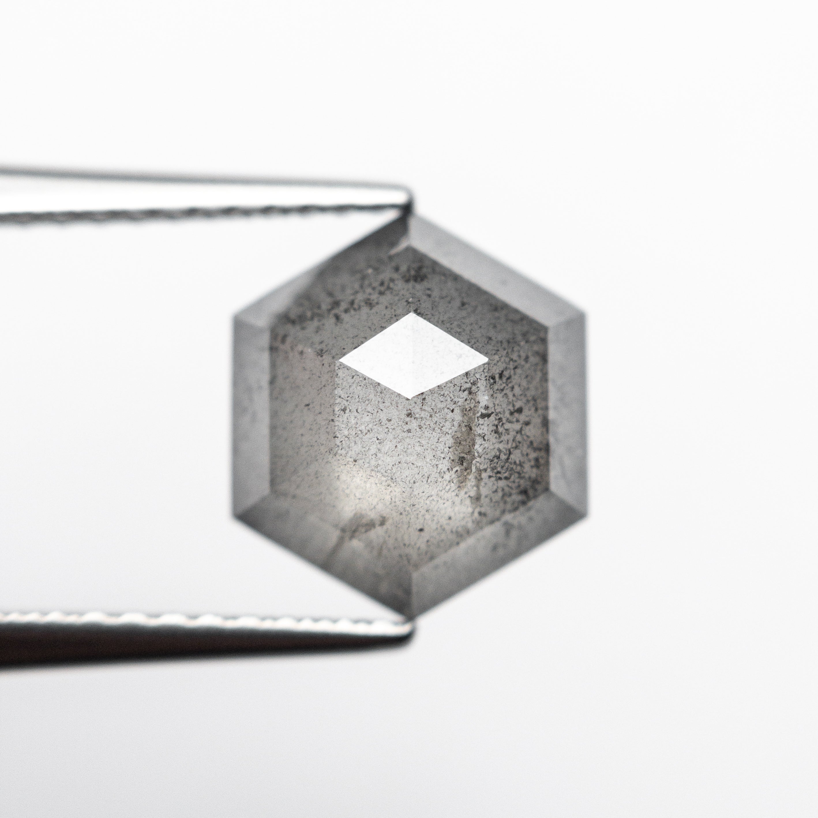 2.36ct Hexagon Rose Cut Loose Gemstone - 9.42x8.19x3.95mm Natural Rose Quartz for Jewelry Making, Engagement Rings & Unique Gifts