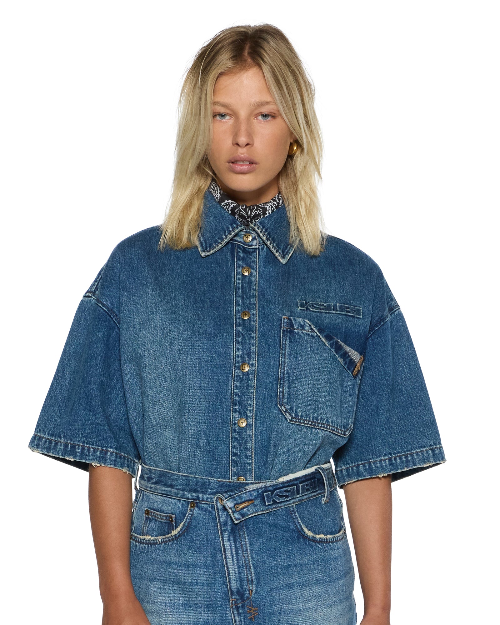 Vintage Garage SS Shirt - Distressed & Aged Style for Men - Perfect for Casual Wear, Street Fashion & Retro Outfits