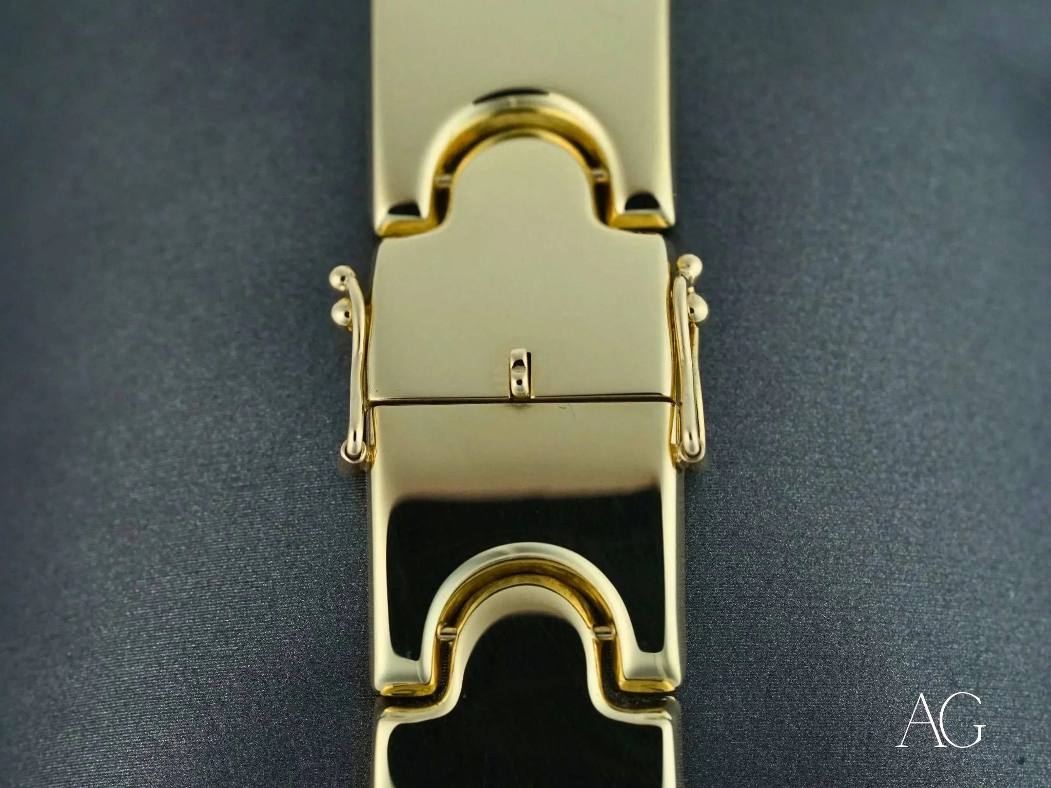 18K Solid Gold Men's Bracelet - Luxurious Open Box Clasp Design for Gifts, Weddings & Special Occasions