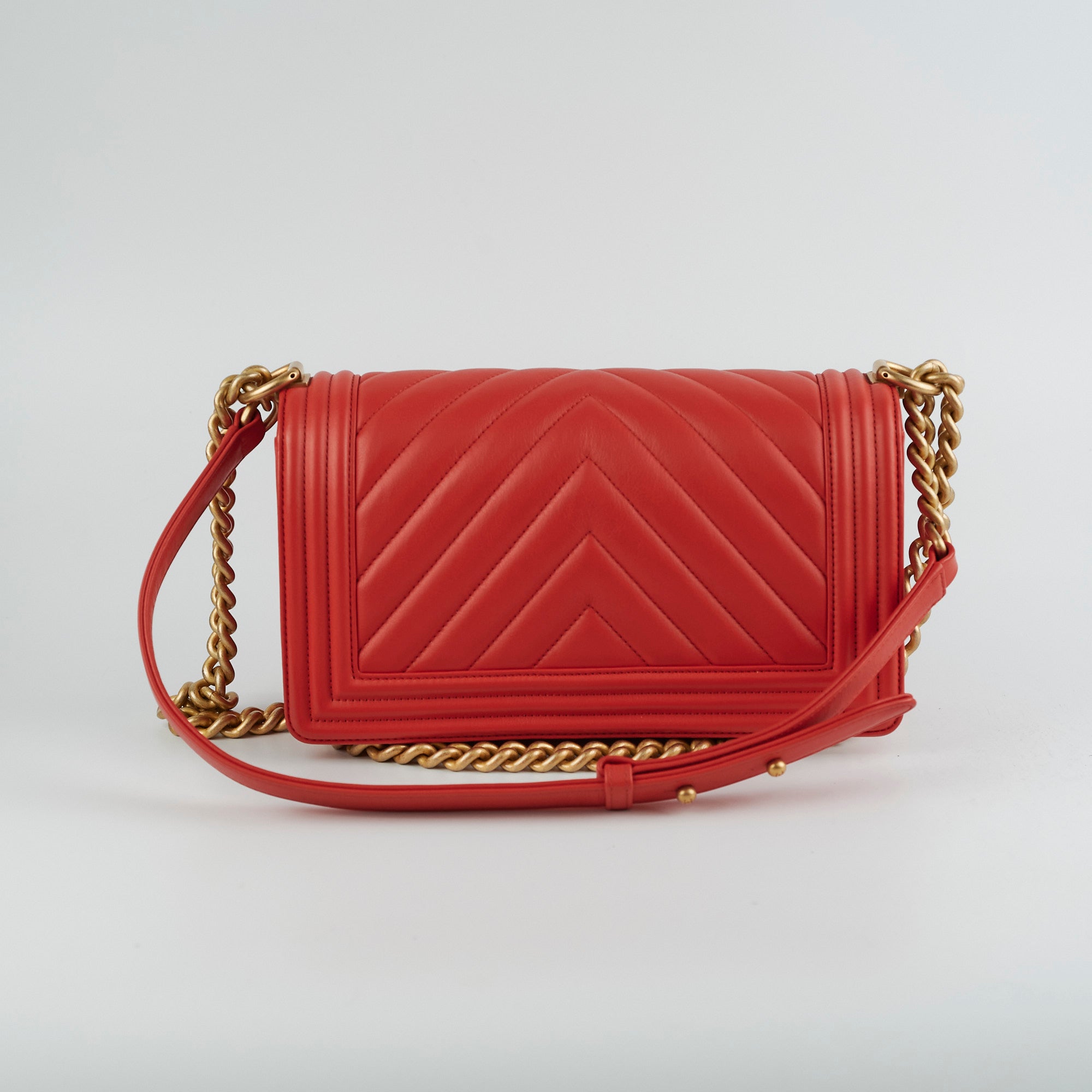 Chanel Old Medium Boy Chevron Lambskin Handbag in Red/Orange - Luxury Crossbody Bag for Women, Perfect for Parties, Dates & Evening Events