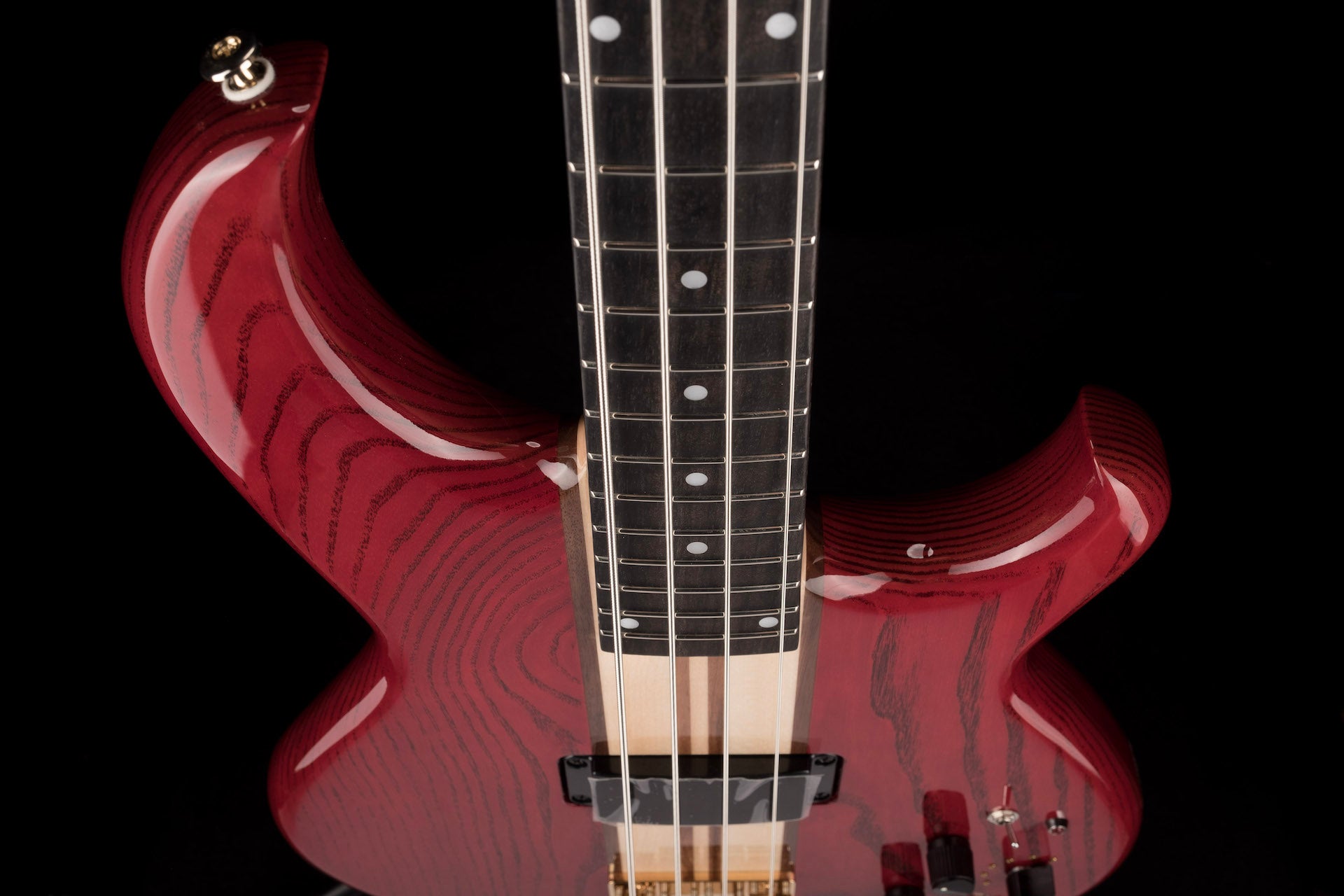 Aria Pro II SB 1000B Reissue 4-String Electric Bass Guitar - Made in Japan, Paduak Red Finish with Gig Bag - Perfect for Professional Musicians & Live Performances