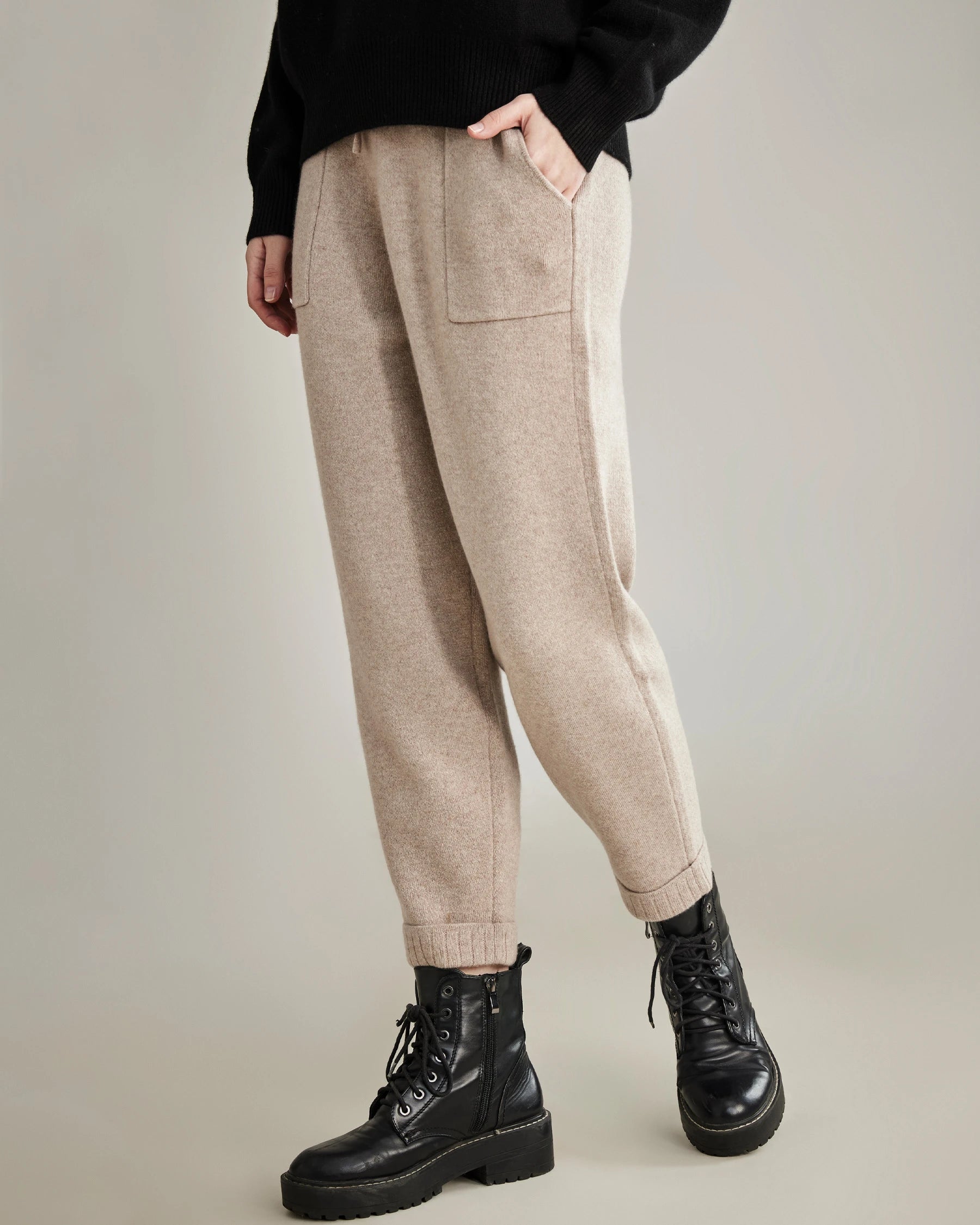 Premium Loose Fit Casual Cashmere Pants for Women - Soft & Comfortable Winter Lounge Pants - Perfect for Home, Travel & Relaxation