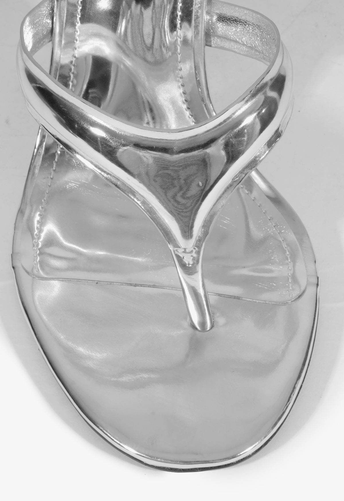 Lume Metallic Sandal U25 S2244800010001 - Women's Fashion Gladiator Sandals with Metallic Finish | Perfect for Summer, Beach, and Casual Outings
