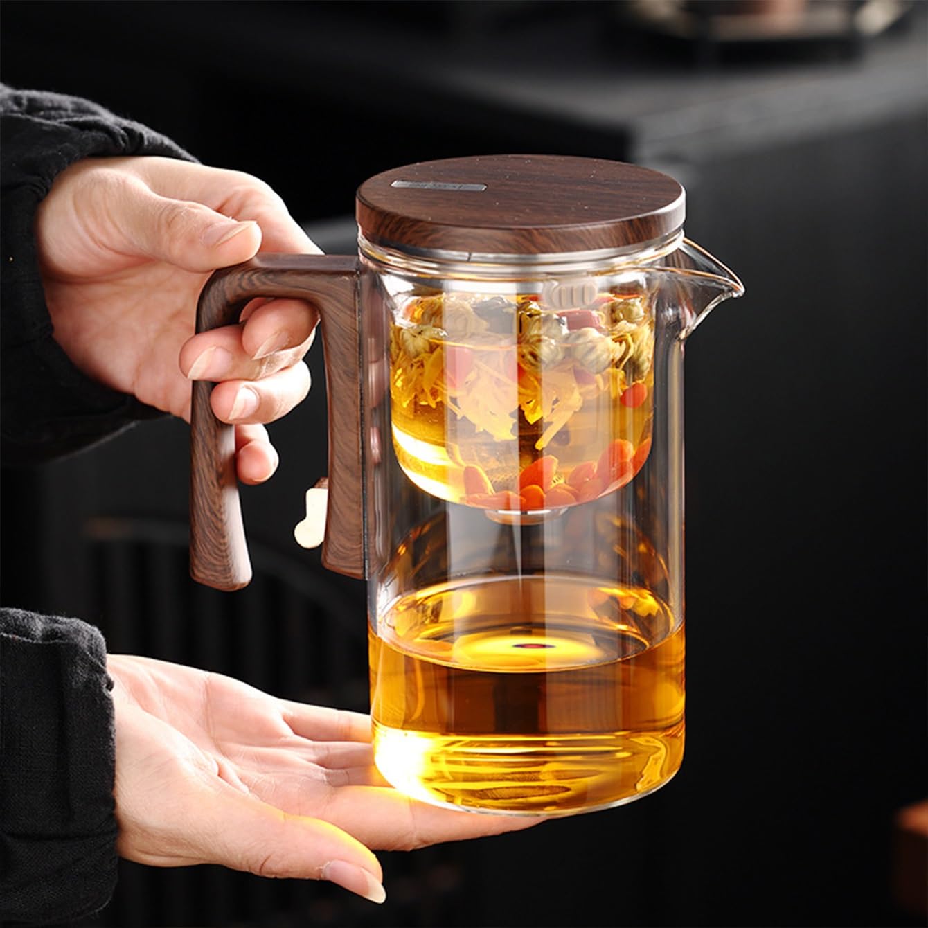 Premium Glass Teapot with Wooden Handle & Magnetic Filter - 520ml Dual Infuser Magic Teapot for Loose Leaf Tea | Perfect for Tea Ceremonies, Home Brewing & Witchcraft Rituals
