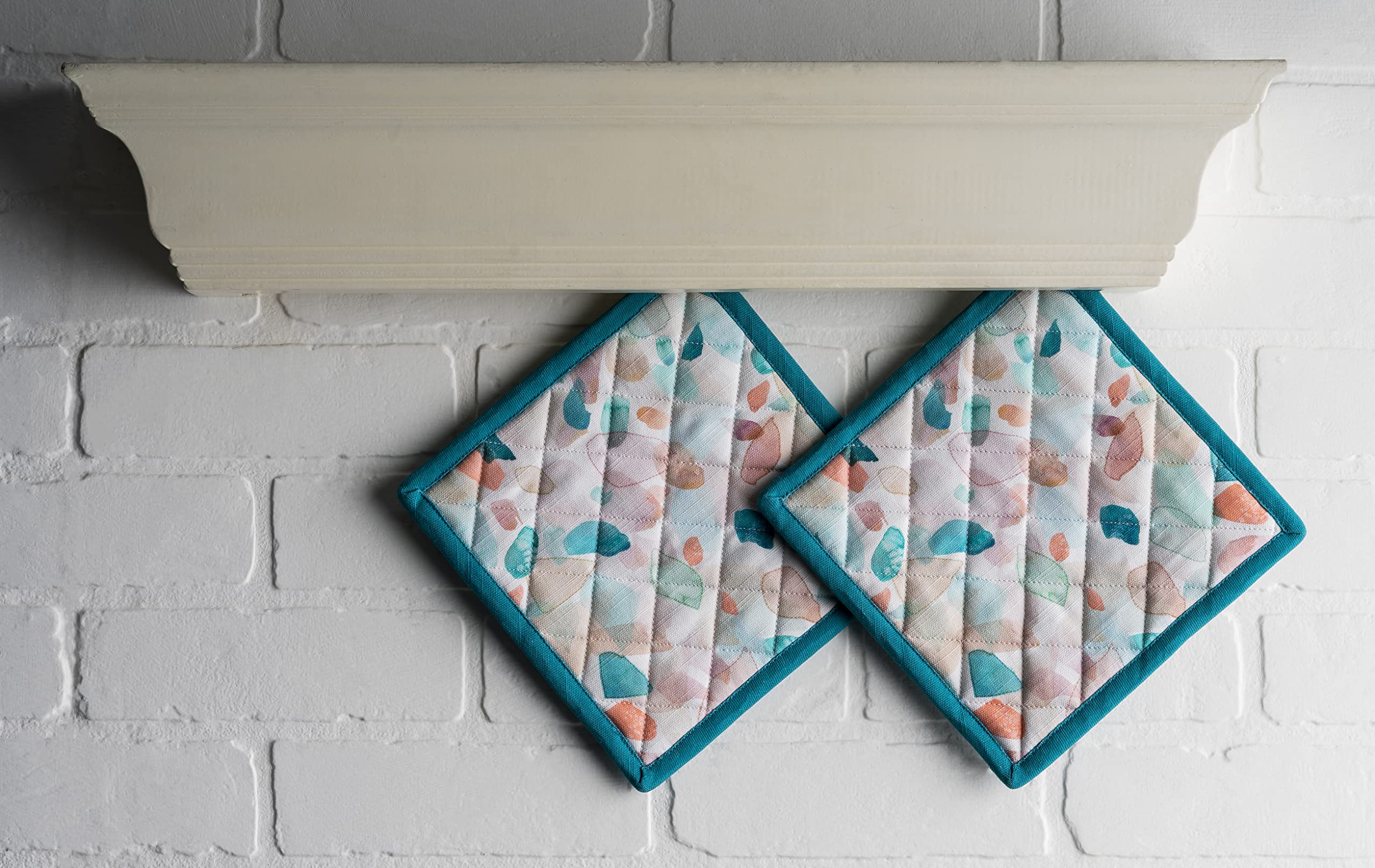 Maison d'Hermine 100% Cotton Heat Resistant Pot Holders Set of 2 - 8