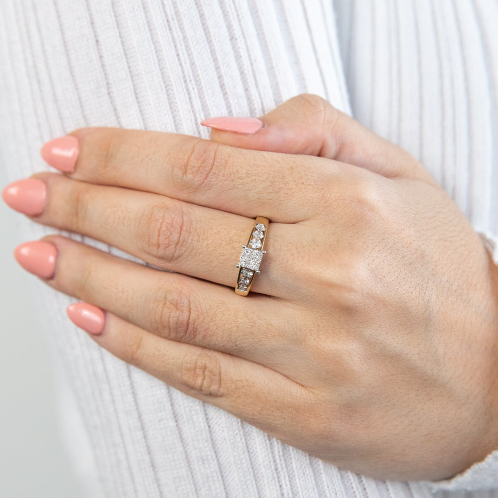 9ct Yellow Gold 10 Diamond Elegant Ring for Women - Perfect for Engagement, Anniversary & Special Occasions