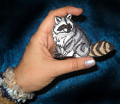 Cute Raccoon Iron On Patch - Adorable Animal Embroidered Applique for Jackets, Bags & DIY Crafts - Perfect for Costumes, Backpacks & Denim Customization