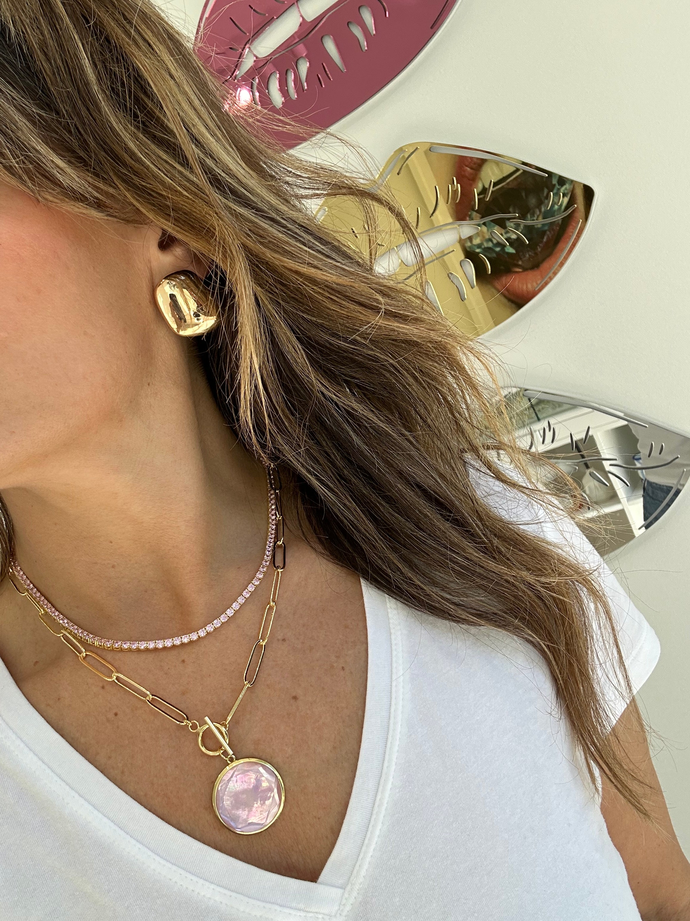 Elegant Circle Stone Toggle Necklace for Women - Boho Chic Jewelry Gift for Her - Perfect for Casual Wear, Date Nights & Special Occasions