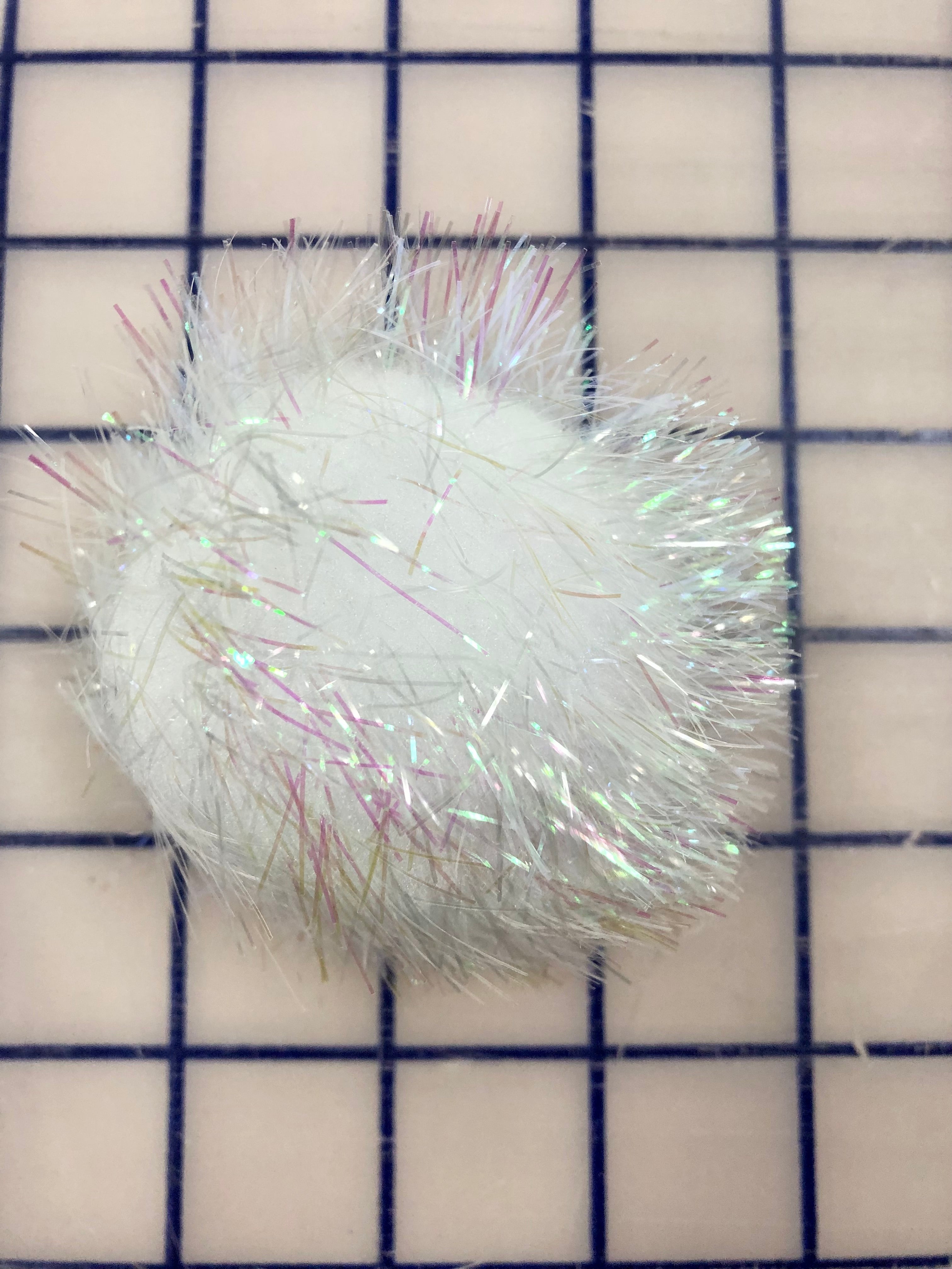 Iridescent White Pom Poms for DIY Crafts, Home Decor, and Party Supplies – Perfect for Scrapbooking, Gift Wrapping, and Costume Accessories
