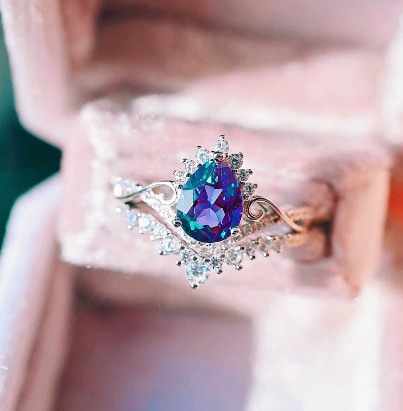 Faye Alexandrite Ring Set - Sterling Silver Two Piece Wedding Band & Engagement Ring Set for Women, Perfect for Proposals, Anniversaries & Special Occasions