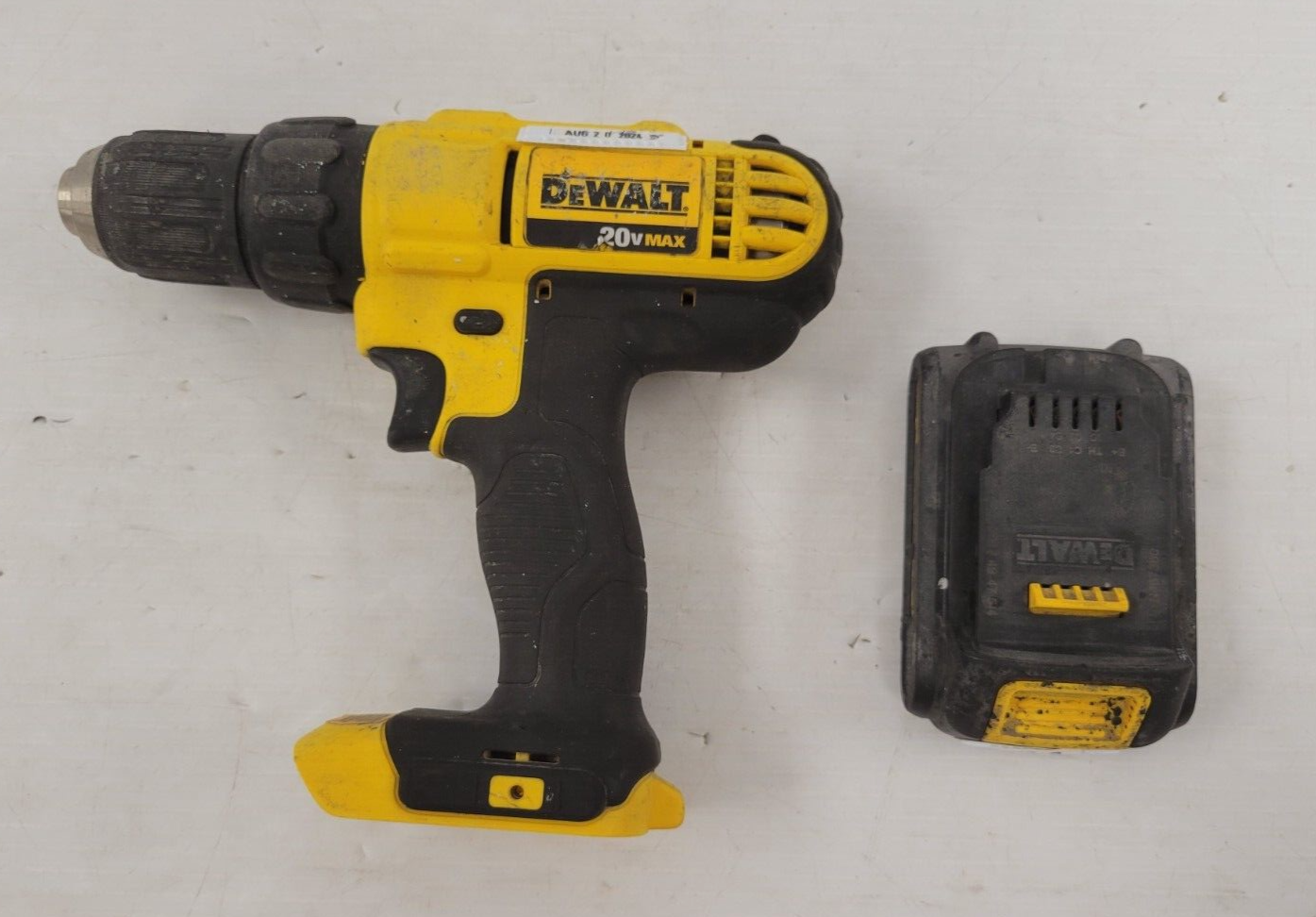 DEWALT DCD771 20V MAX Cordless Drill/Driver Kit - Powerful & Lightweight for Home DIY, Construction, and Woodworking Projects