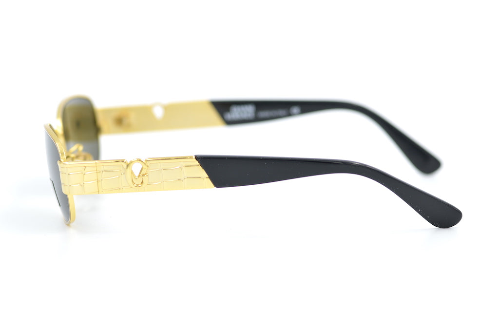 Gianni Versace S21 030 Sunglasses - Luxury Designer Shades for Men & Women | Perfect for Summer, Beach, and Outdoor Activities