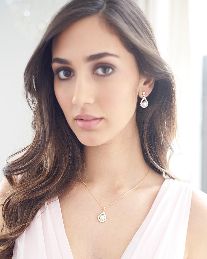 Elegant Pearl Bridesmaid Jewelry Set - Wedding Party Accessories for Bridesmaids, Formal Events & Special Occasions