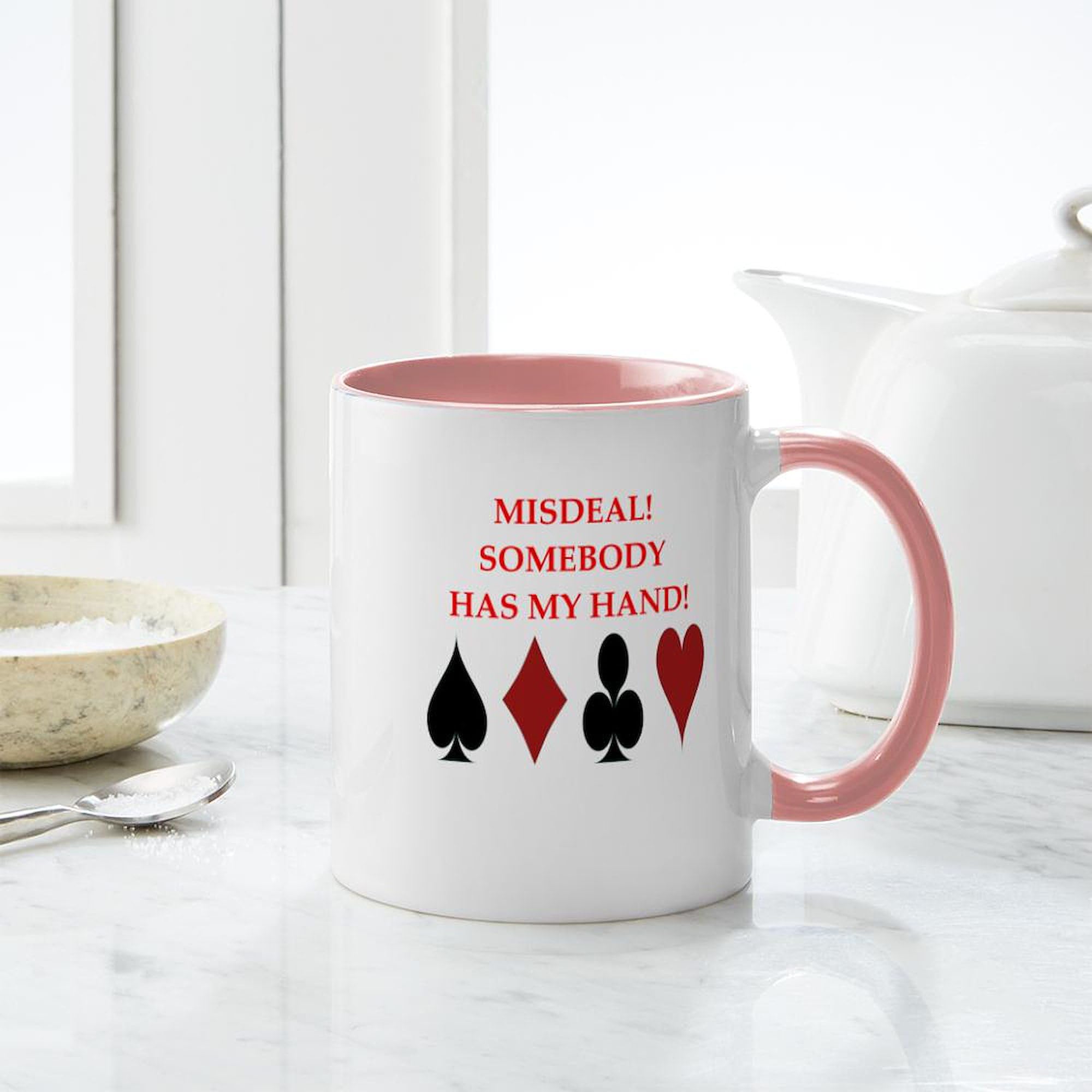 Card Player Design 11 oz (325 ml) Ceramic Coffee Mug - Perfect for Poker Nights, Gifts & Home Office Use
